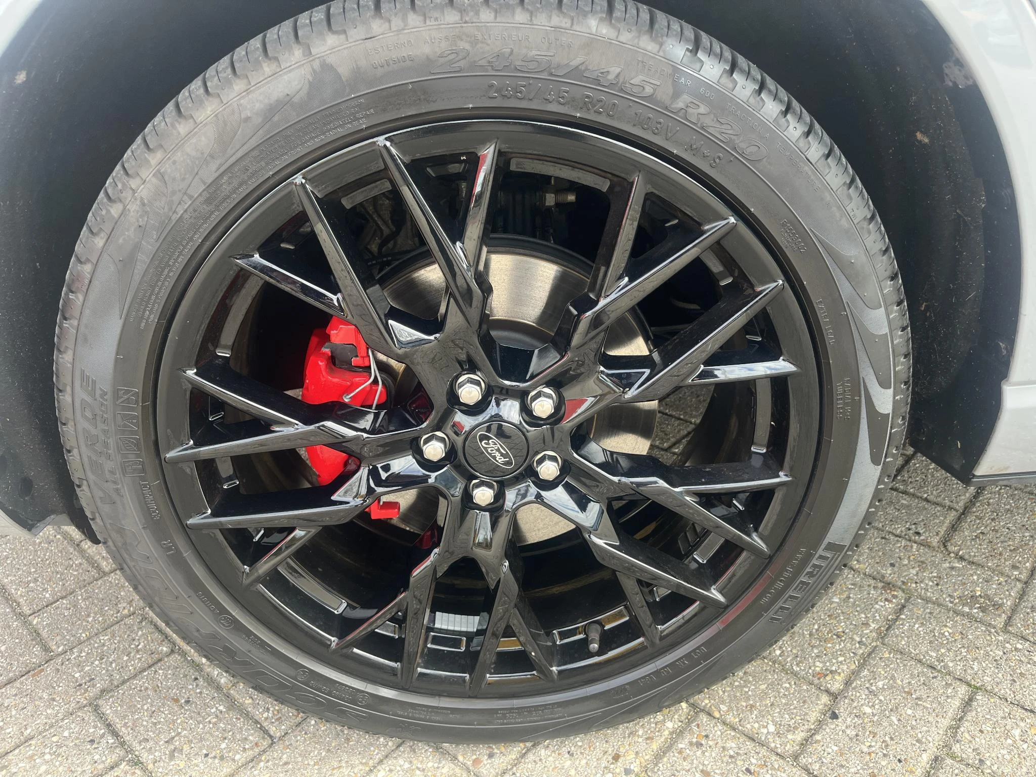 Ford-Kuga-image-29