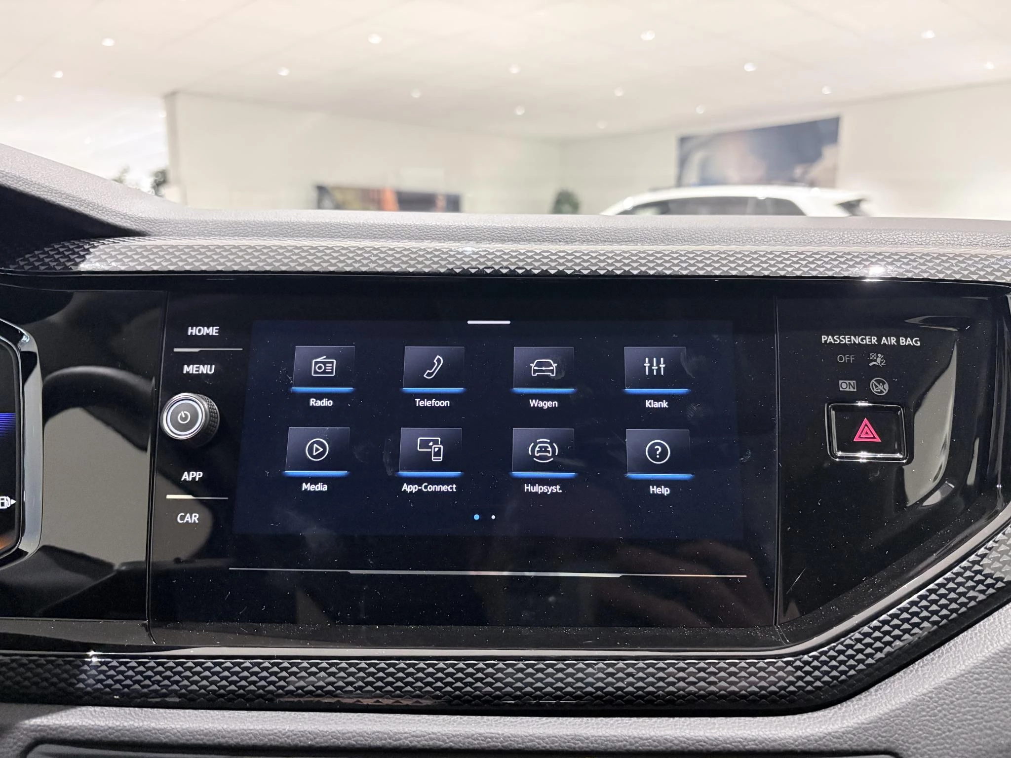 Volkswagen-Polo-image-20