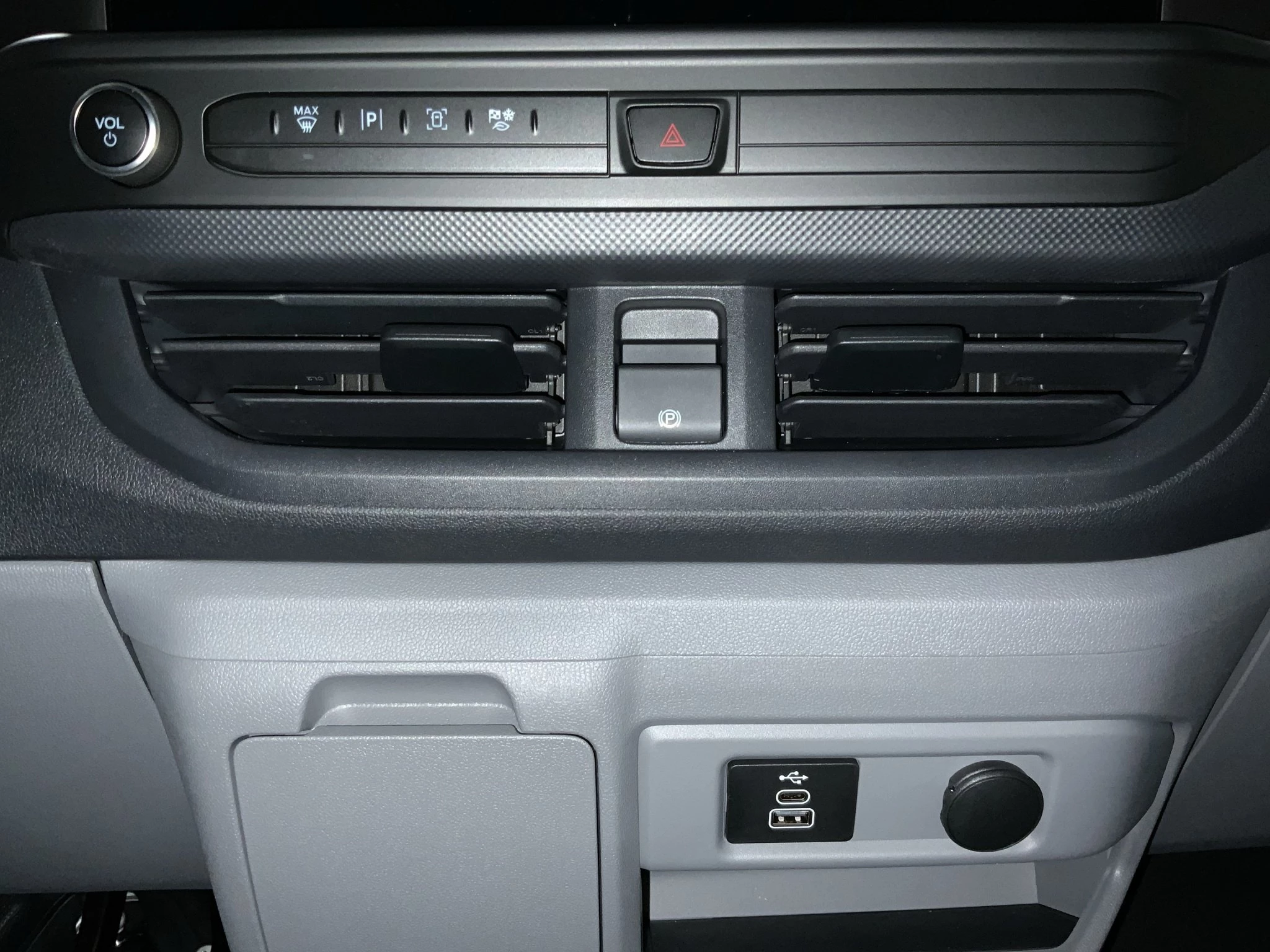 Ford Transit Custom Trend 320 L1 Automatik MJ 2026.50 *Aktionspreis ab Lager bis zum 30.06.2026*