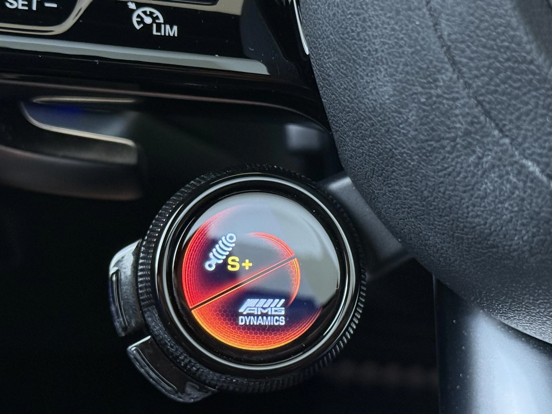 Mercedes-Benz-E-Klasse-image-29