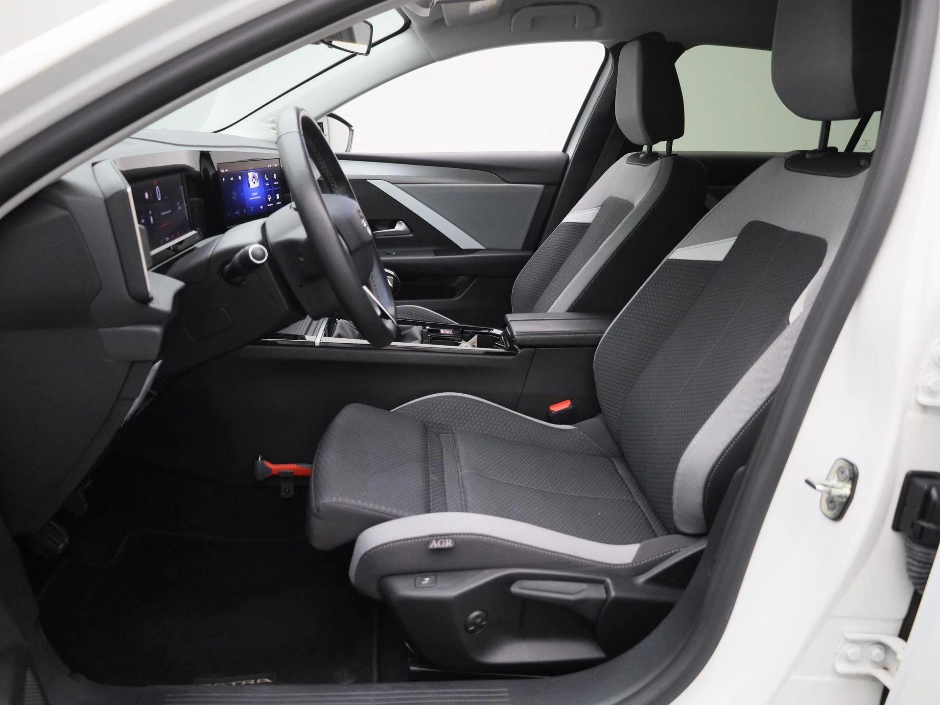 Opel-Astra-image-9