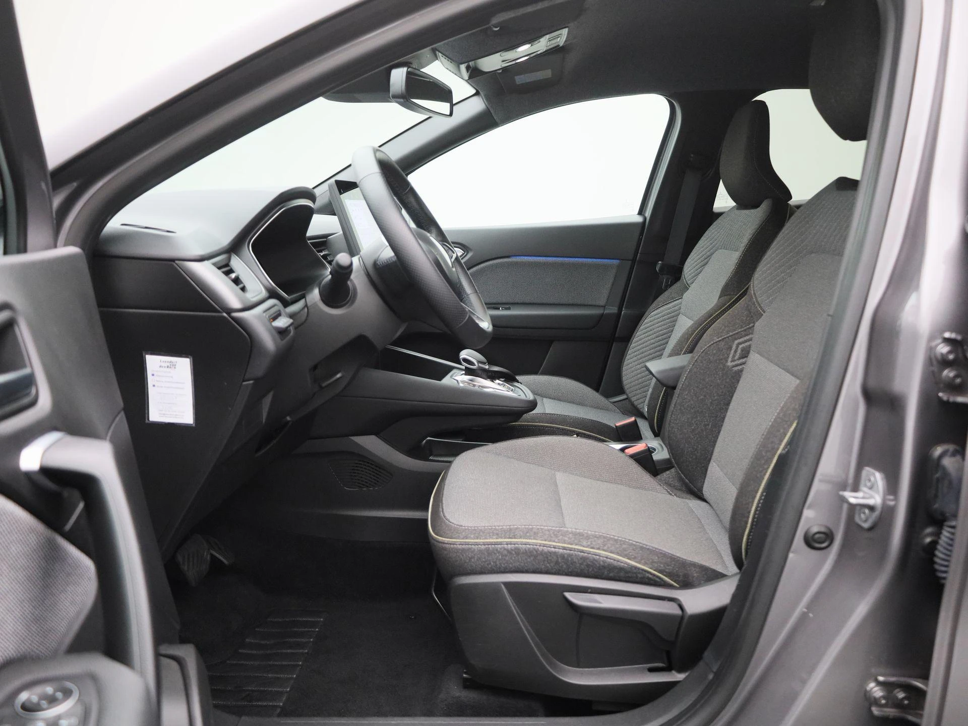 Renault-Captur-image-10