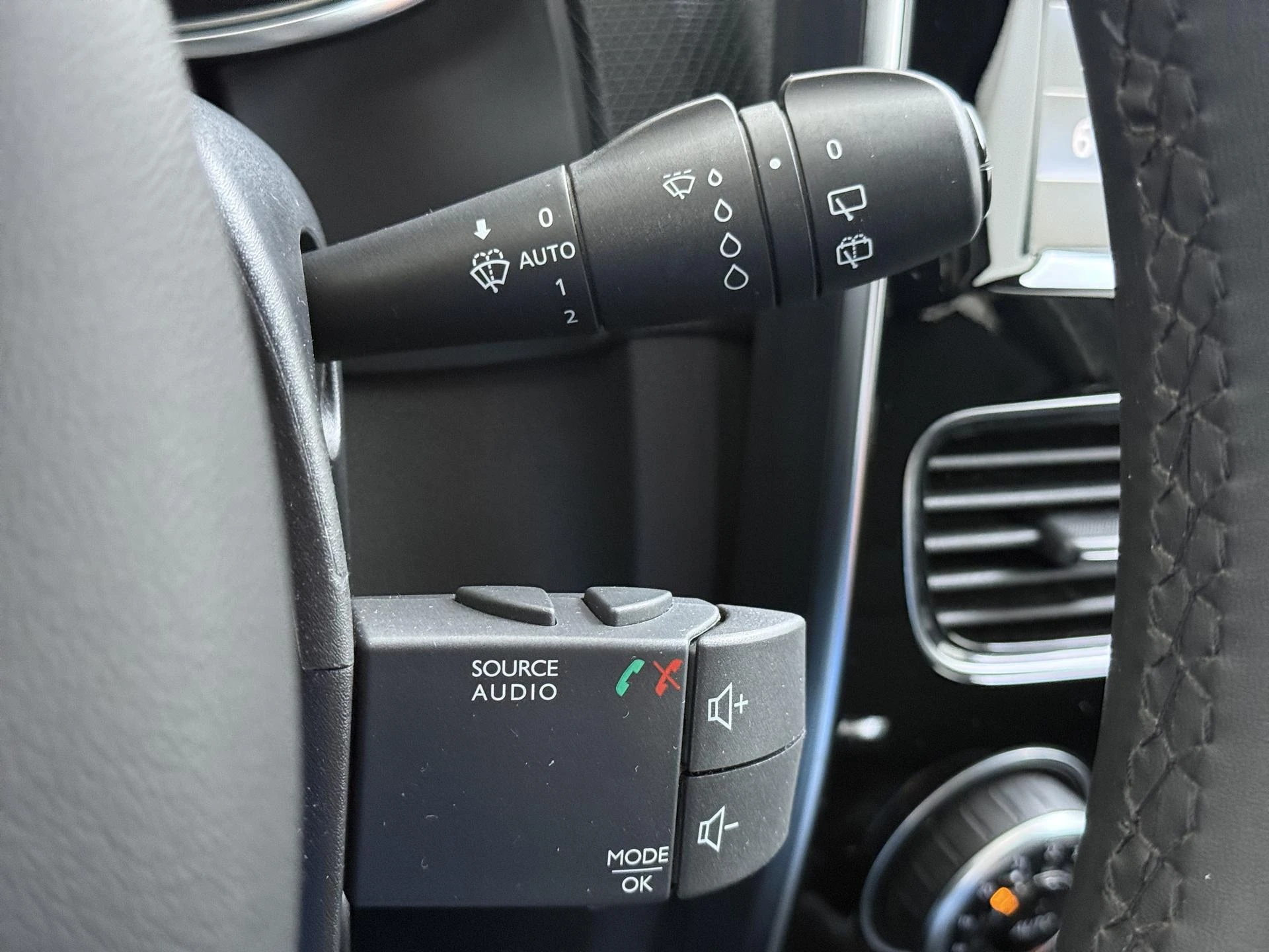 Renault-Clio-image-21