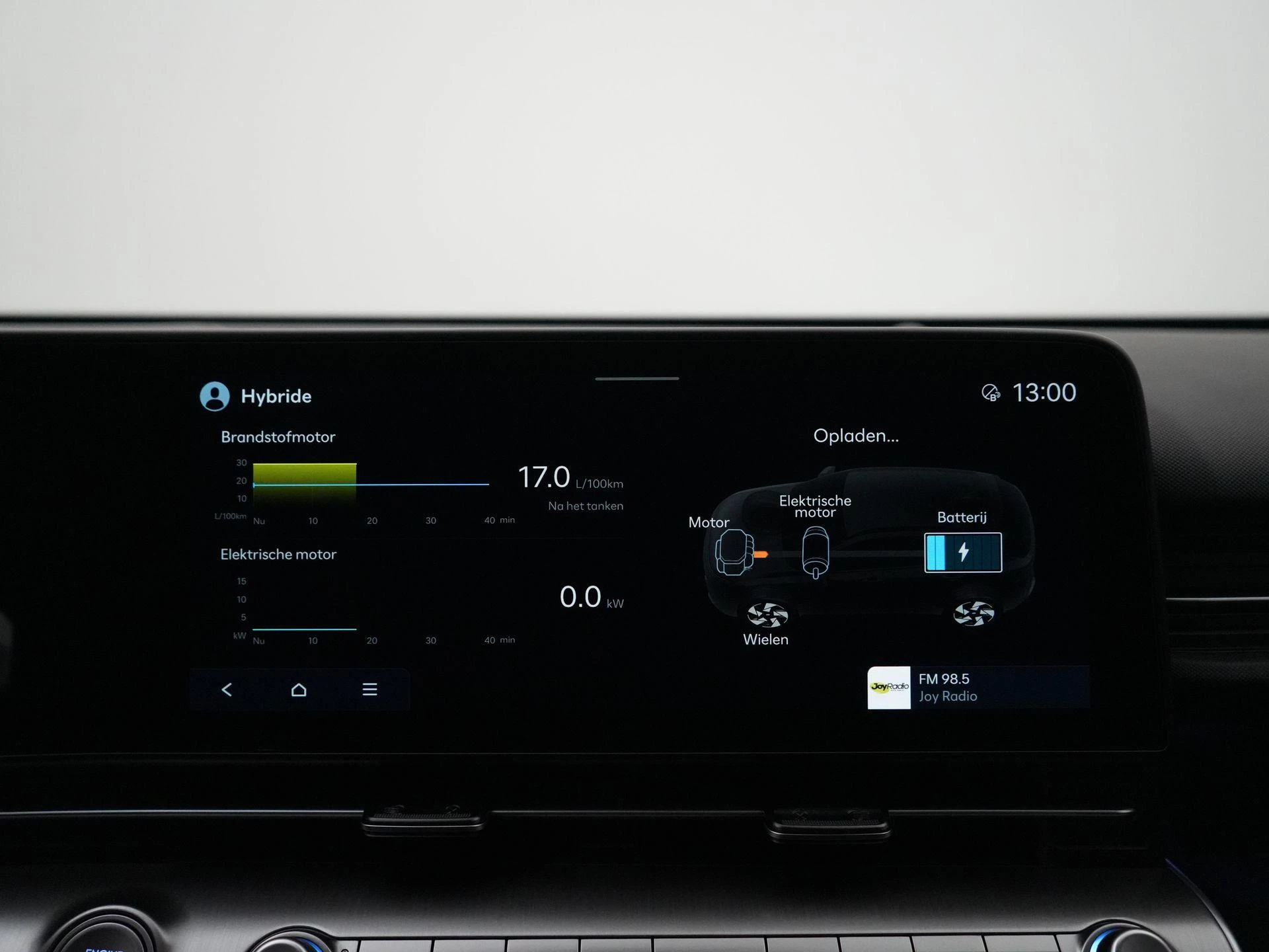 Hyundai-Kona-image-31