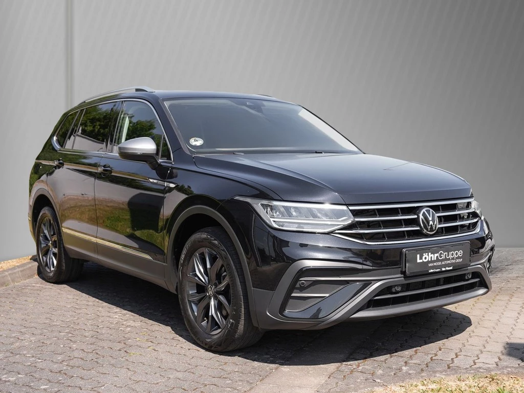 Volkswagen Tiguan Allspace 2.0 TDI DSG LIFE *LED*Navi*AHK*Panorama*ergoActive*Climatronic*uvm...