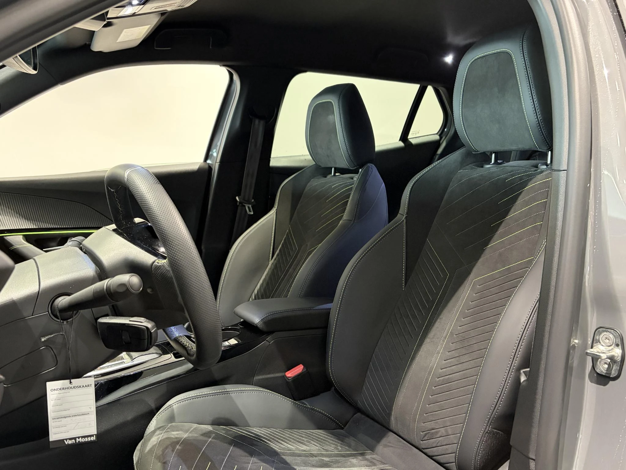 Peugeot-2008-image-6