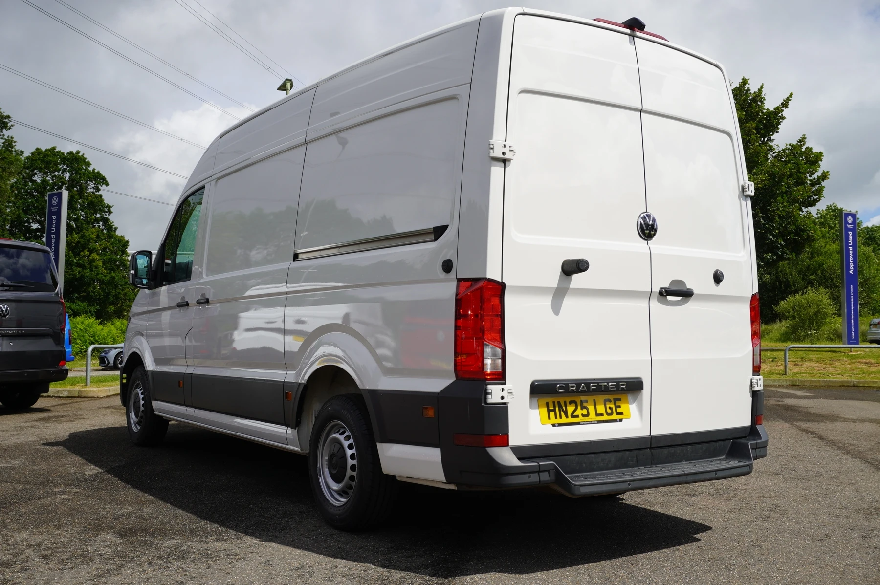 Volkswagen-Crafter-image-2