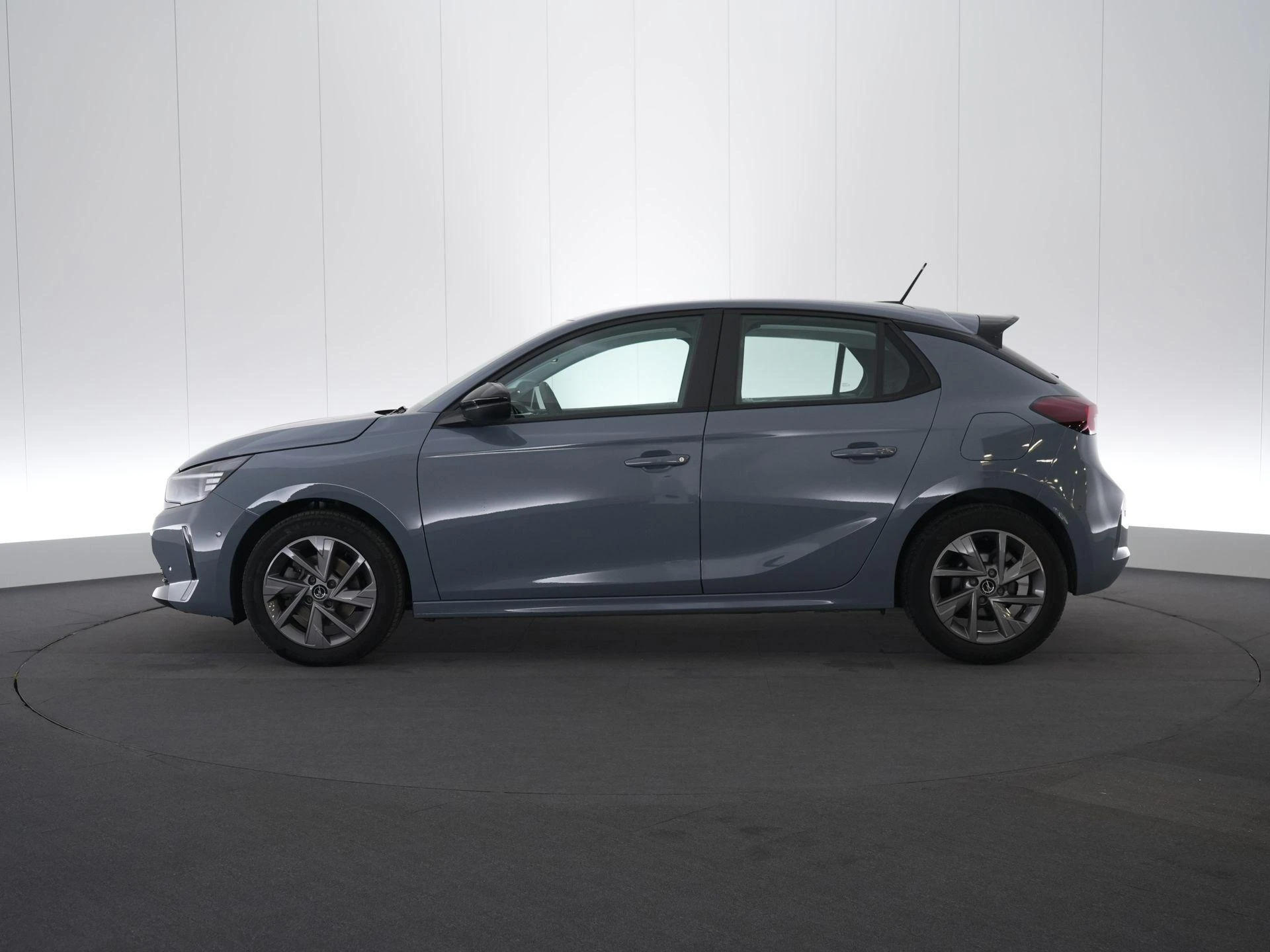 Opel-Corsa-image-3