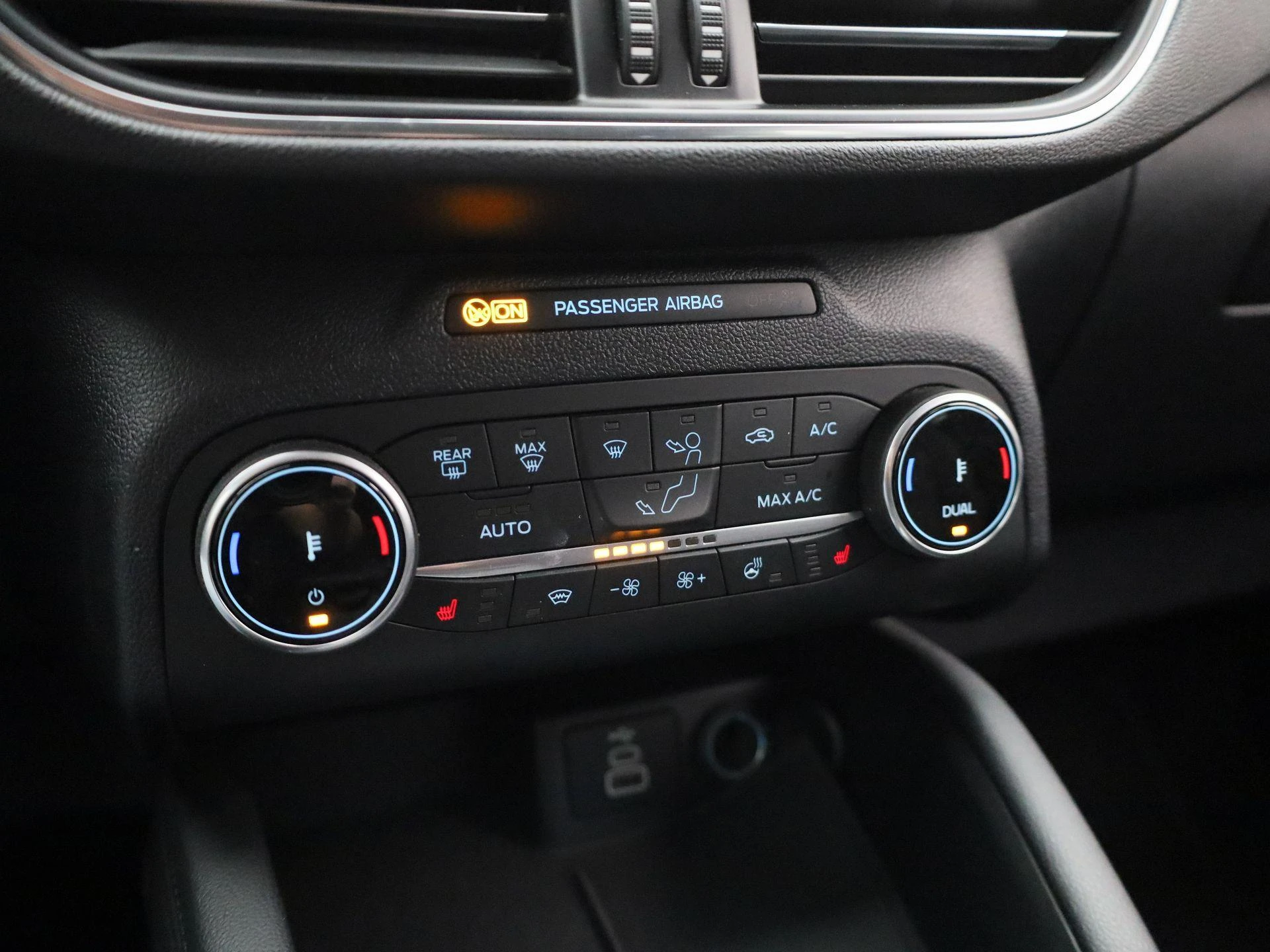 Ford-Kuga-image-21
