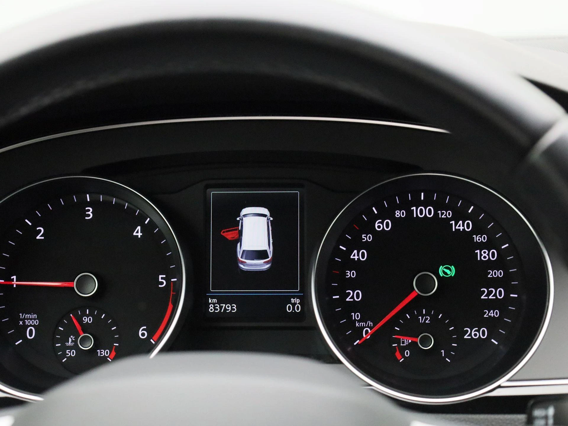Volkswagen-Passat-image-7