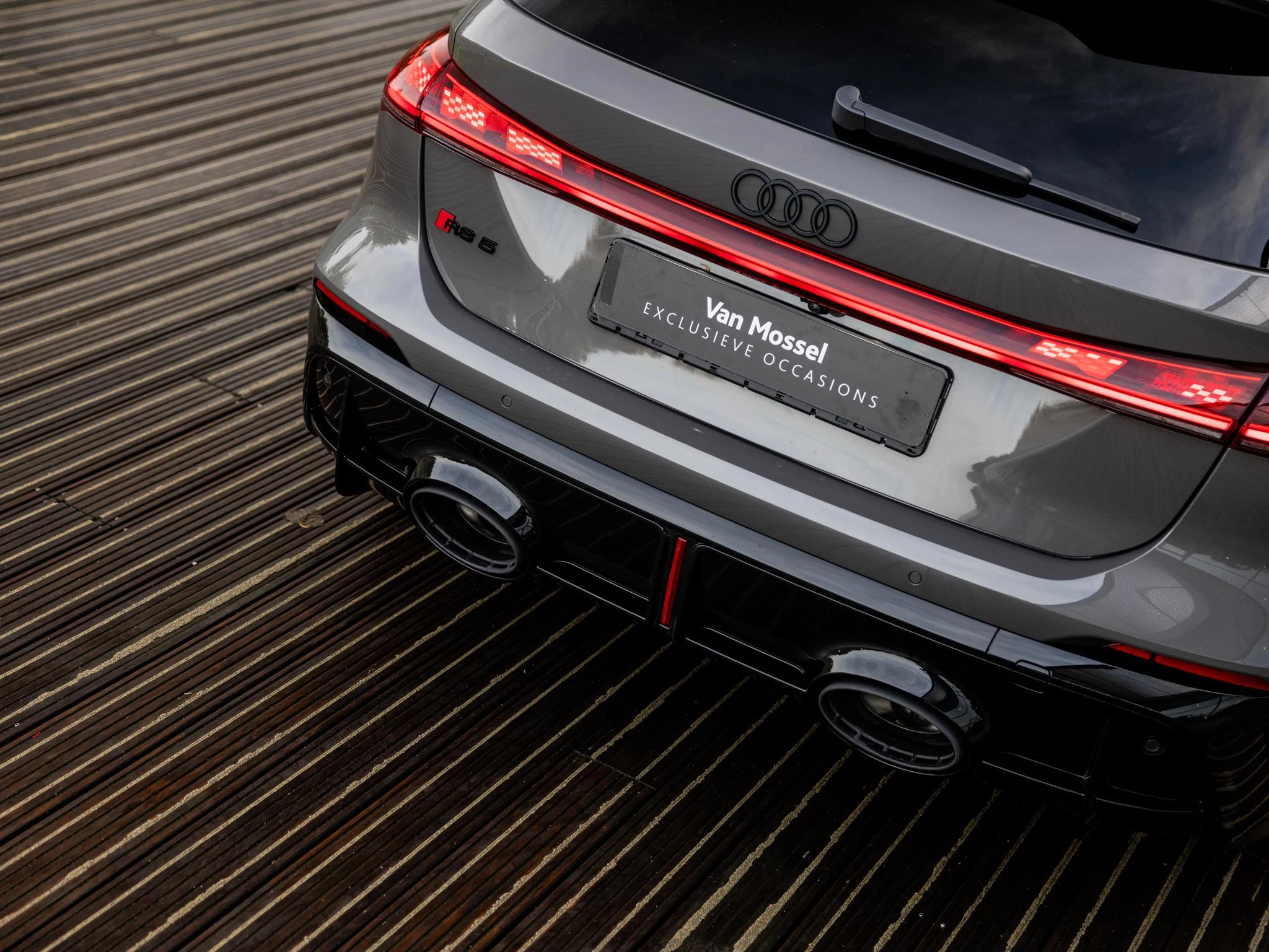 Audi-RS5-image-16