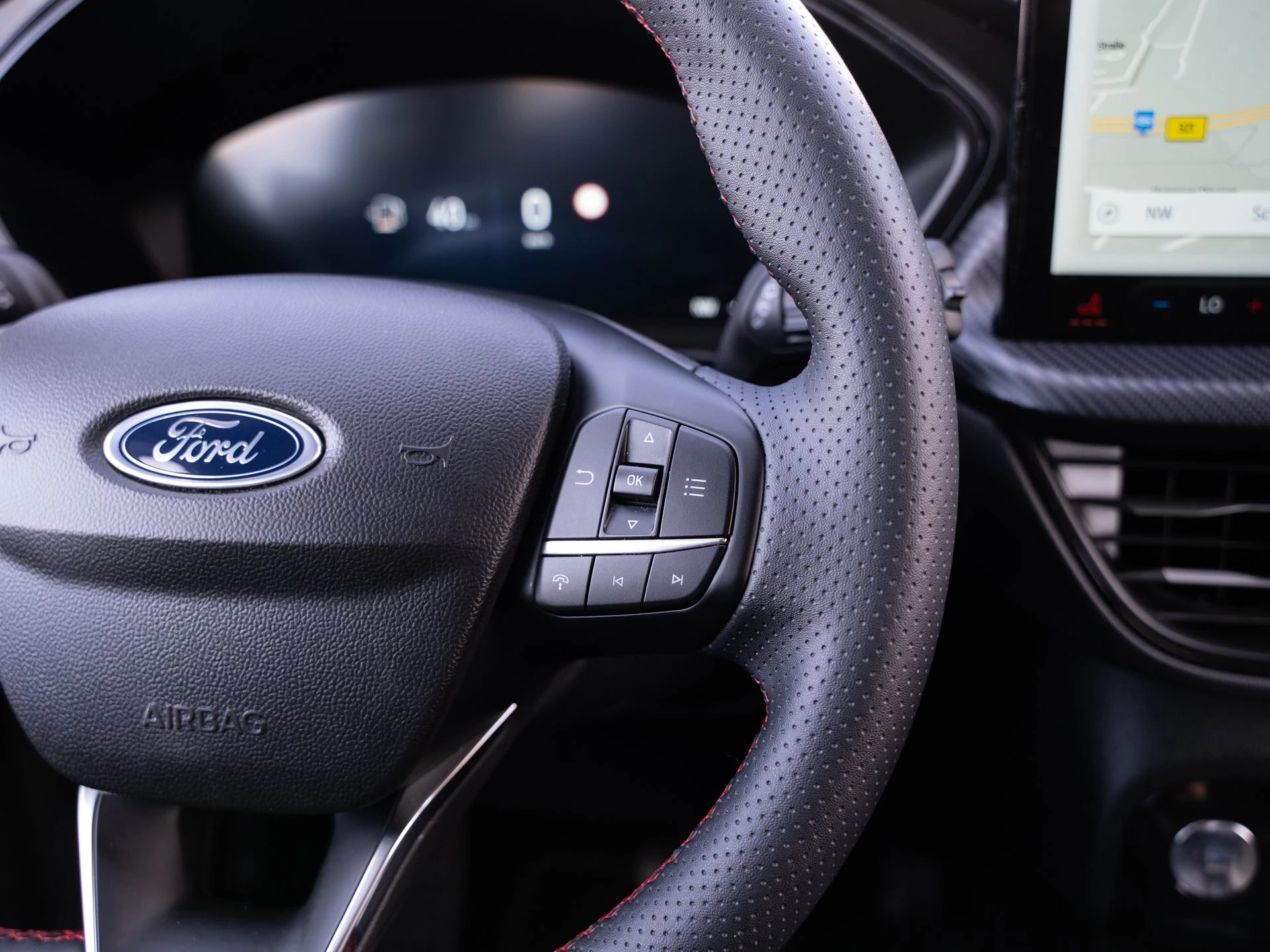 Ford-Kuga-image-18