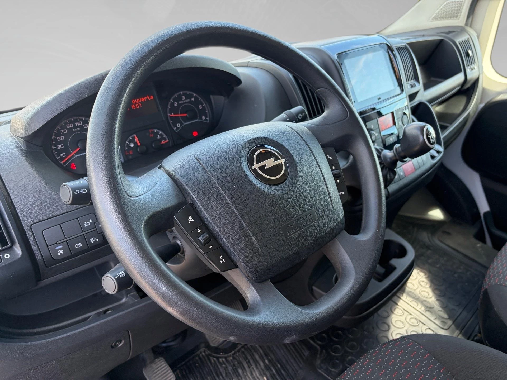 Opel Movano 35 2.2 Turbo D S/S VI-E 140 MT6 L2