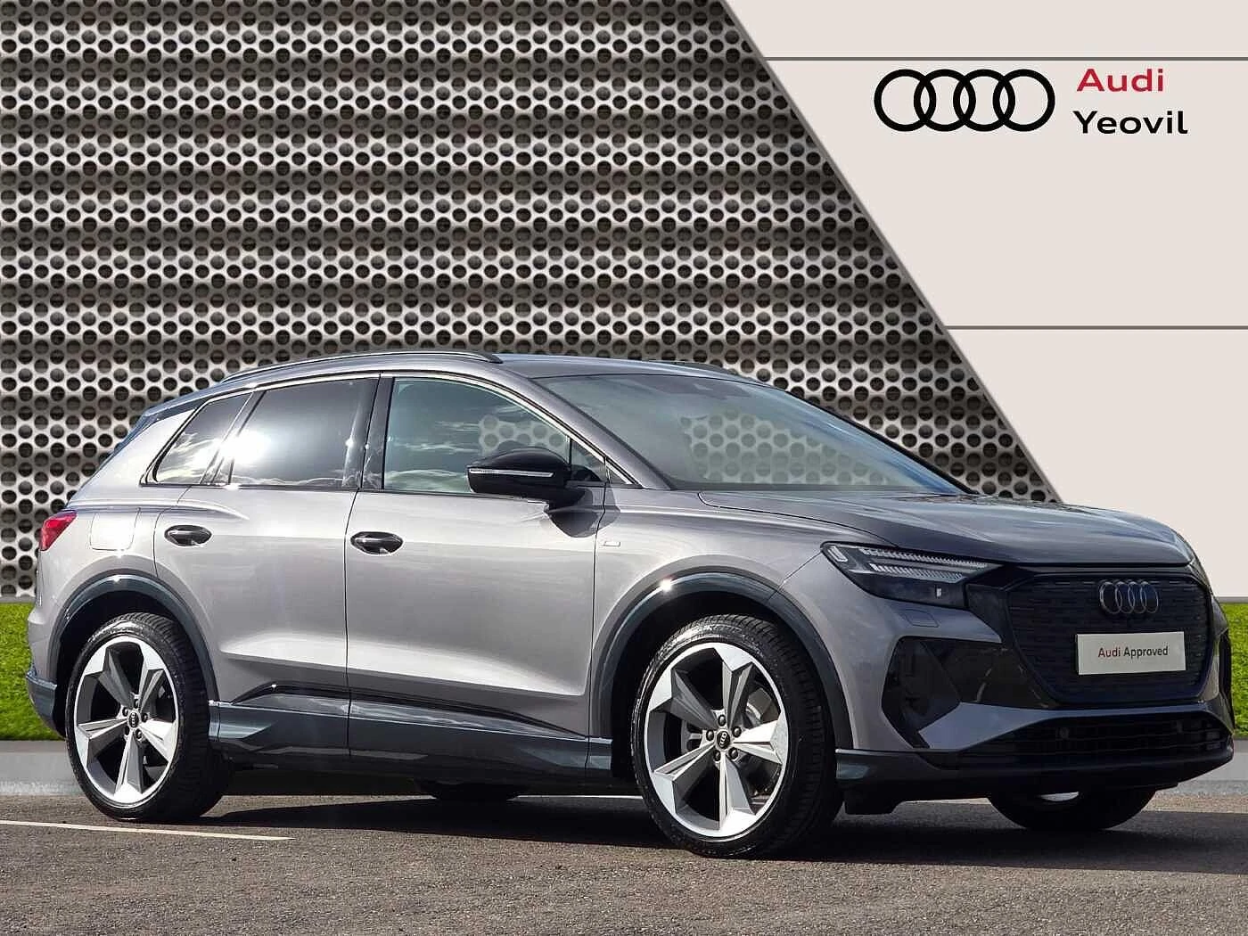 Audi-Q4 e-tron-image-15