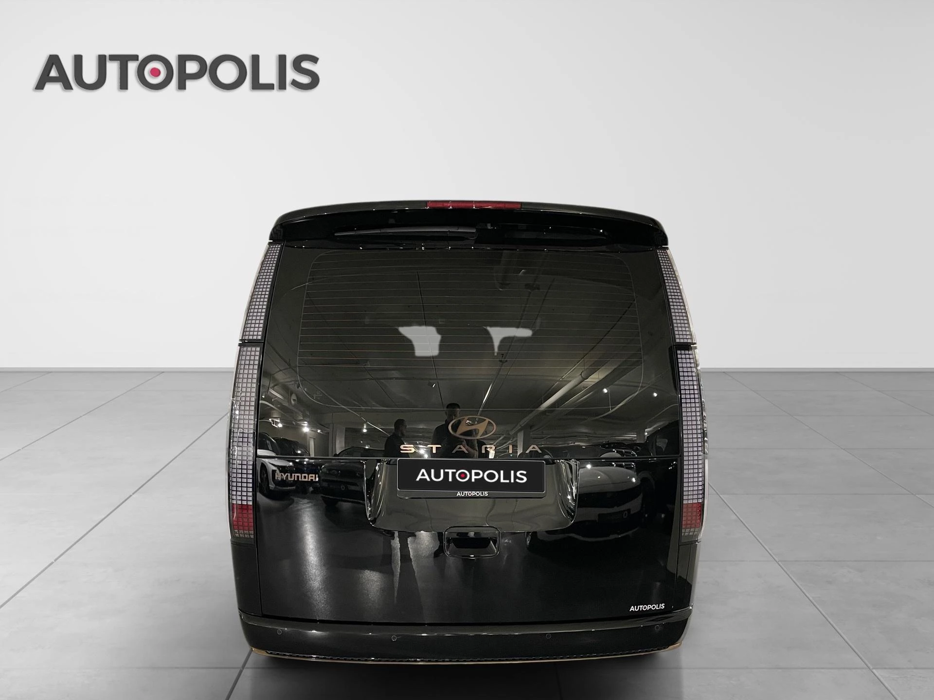 Hyundai-Staria-image-16