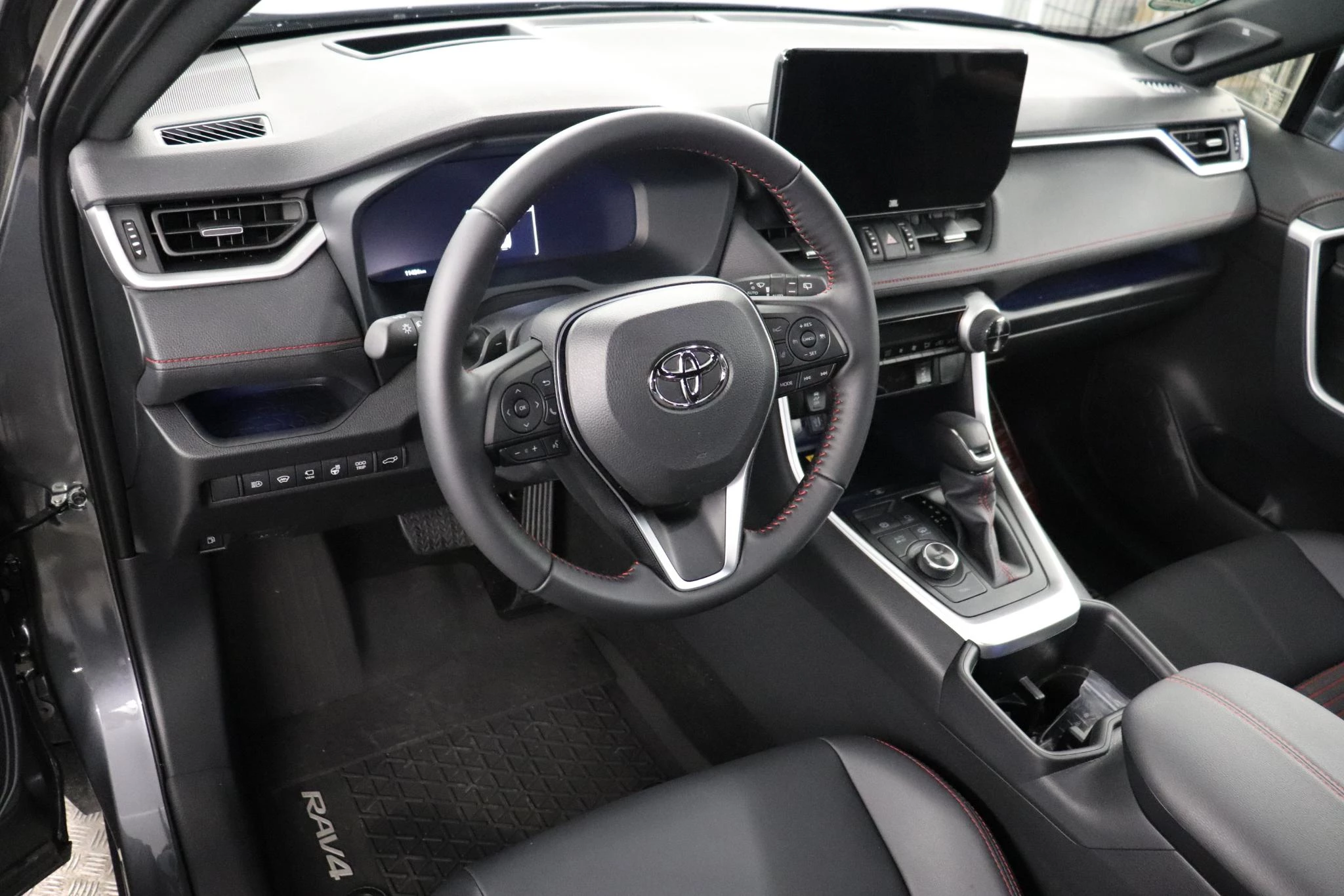 Toyota RAV4 2.5 PHEV AWD e-CVT PREMIUM Plus