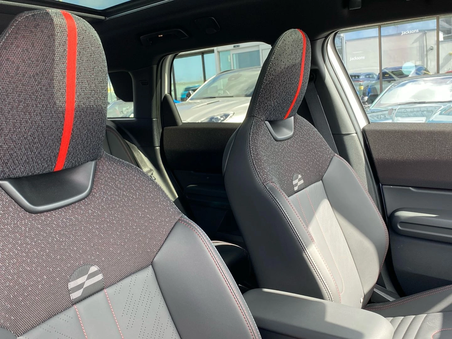 MINI-Countryman-image-15