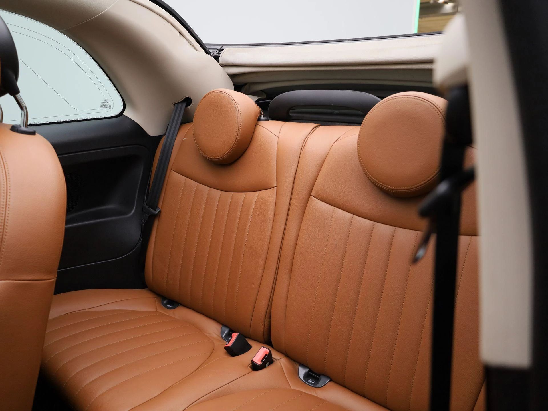 Fiat-500C-image-10
