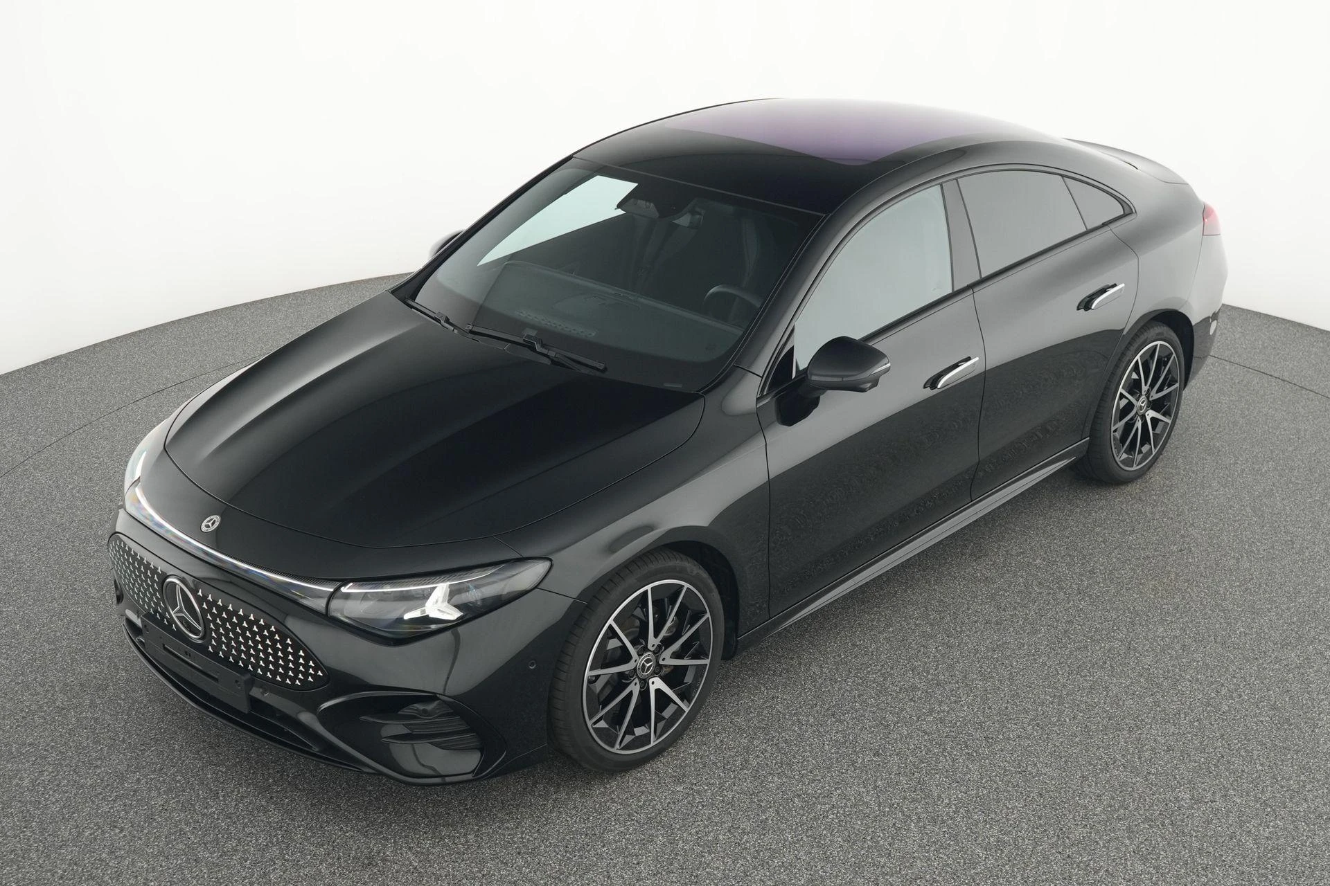 Mercedes-Benz-CLA-image-10