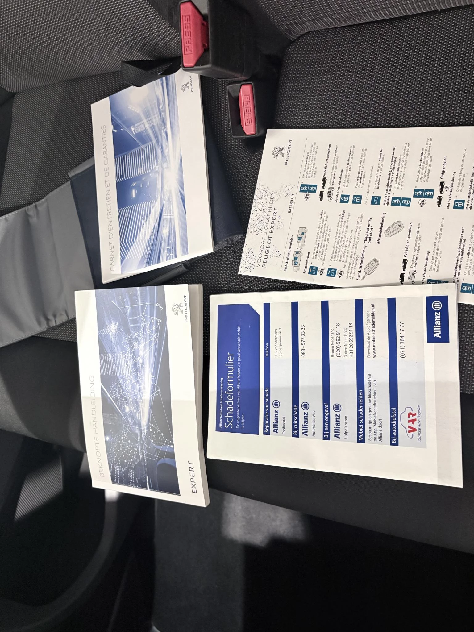 Peugeot Expert 226C 1.6 BlueHDI 115 Premium