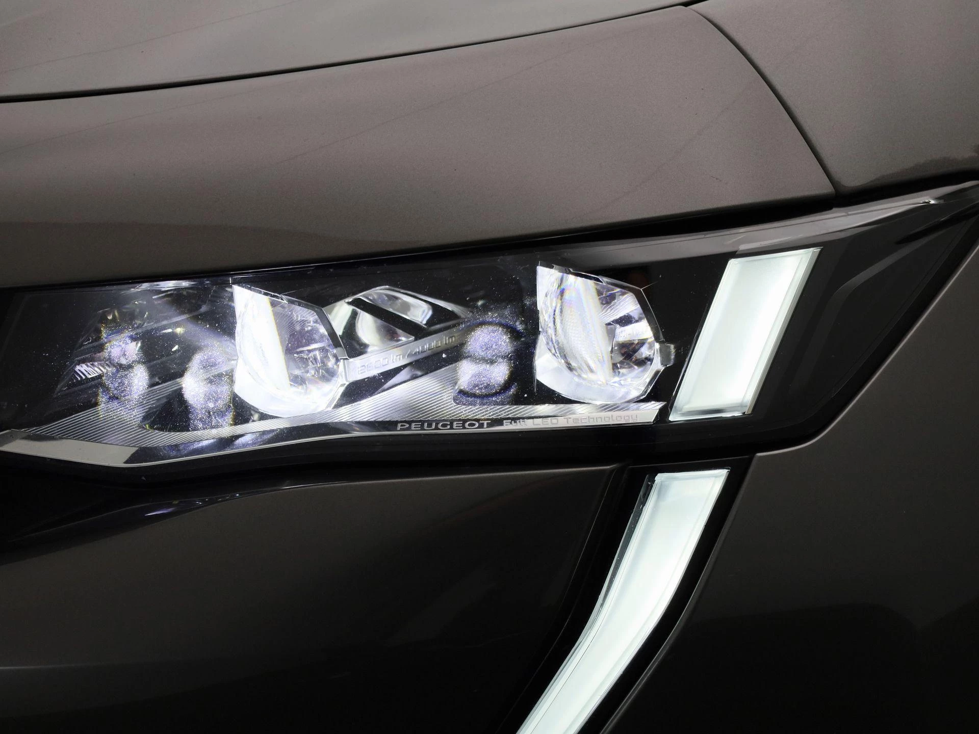 Peugeot 508 SW 1.2 PureTech 130 S&S EAT8 Allure Pack