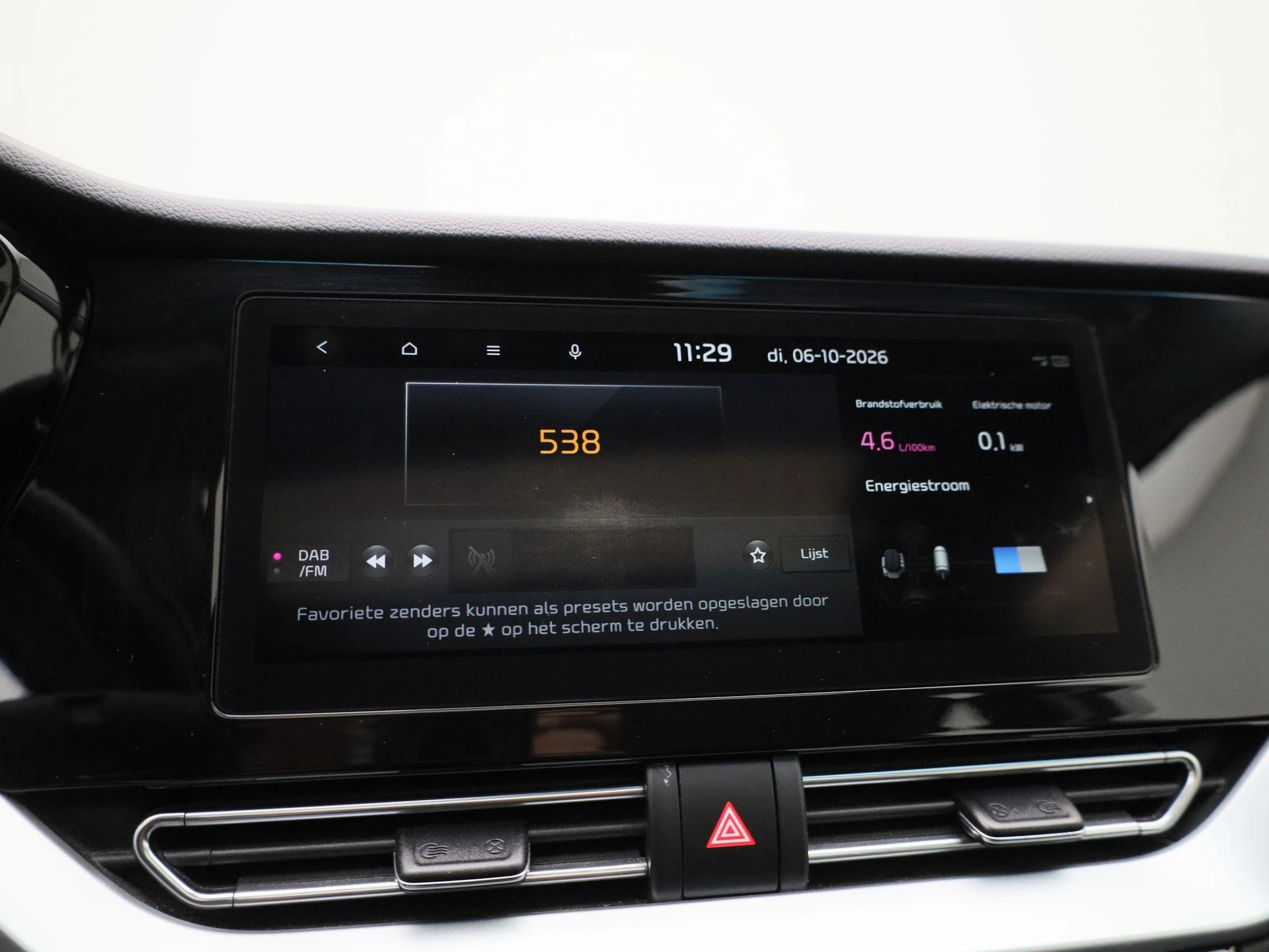 Kia-Niro-image-19