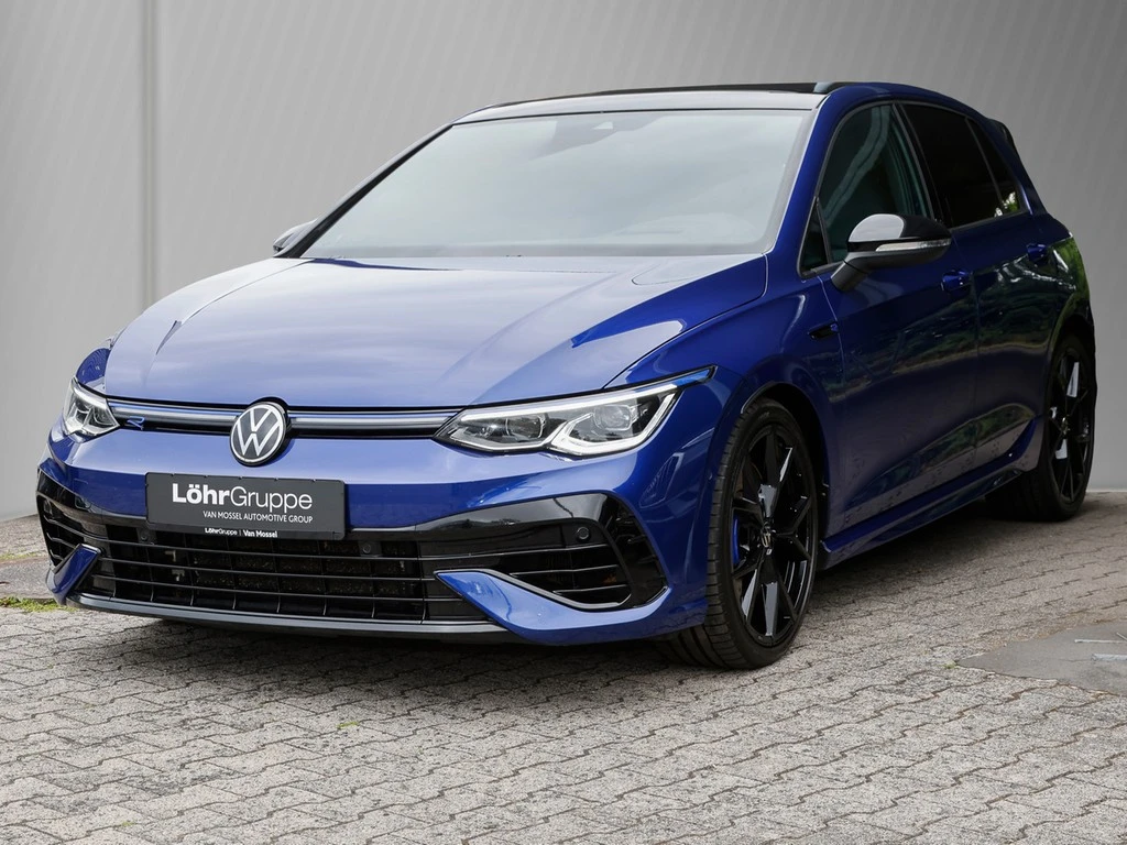 Volkswagen-Golf-image-1