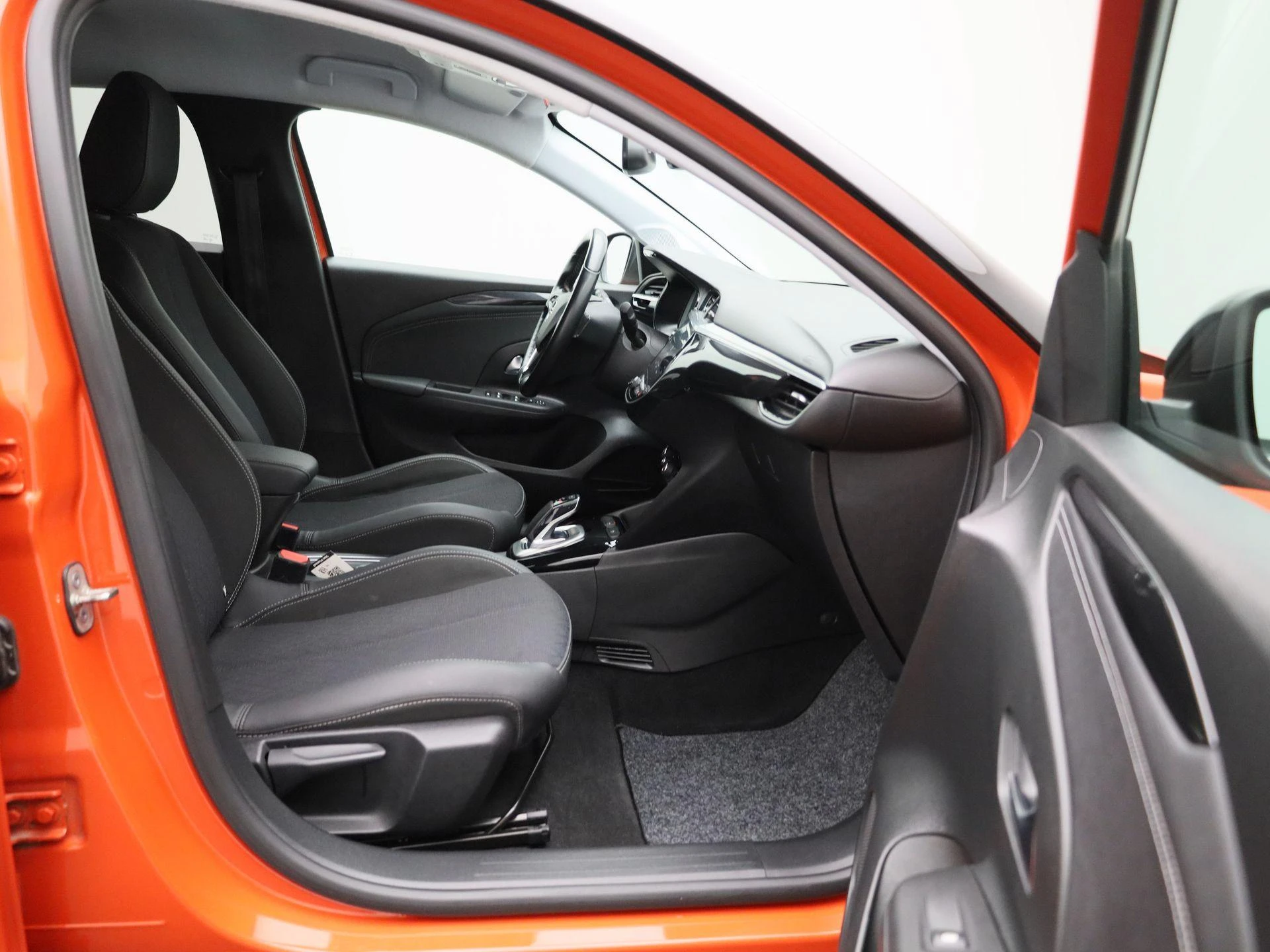 Opel-Corsa-e-image-36