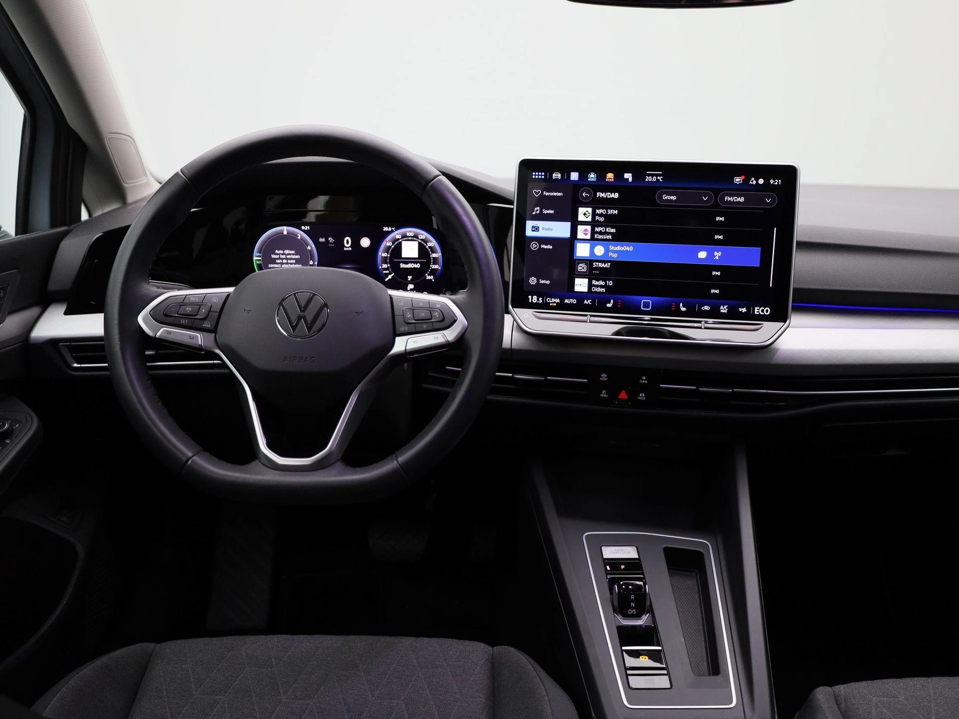 Volkswagen Golf 1.5 eHybrid Life Edition