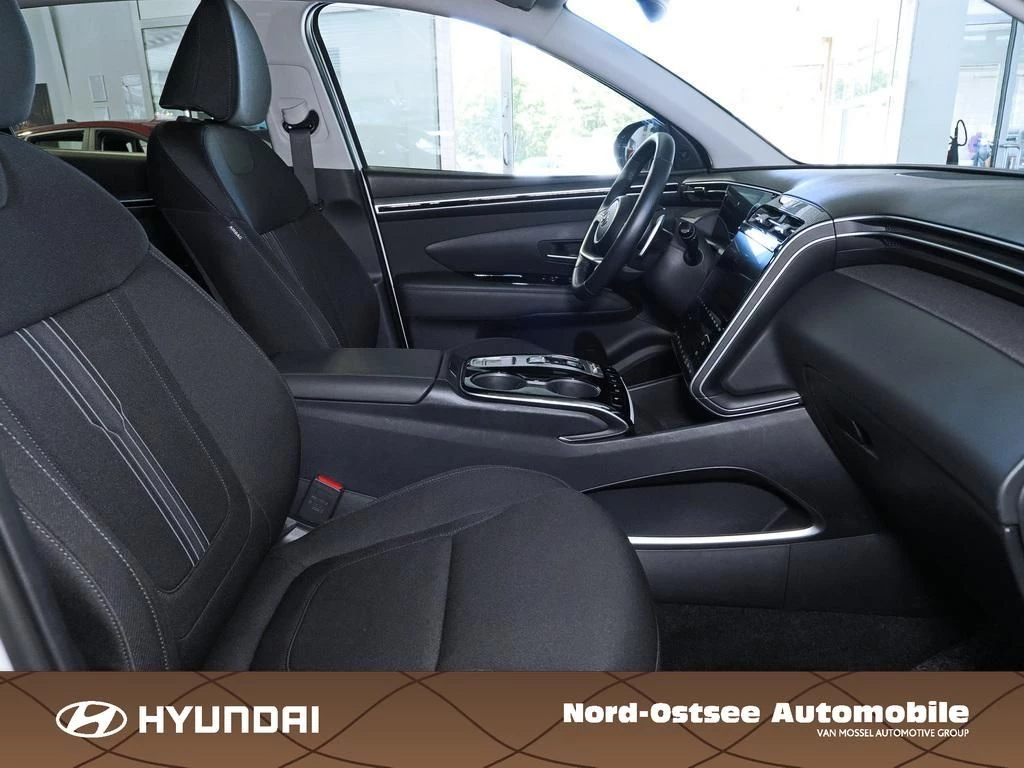 Hyundai Tucson 1.6 T-GDI TREND 4WD SHZ LHZ NAVI LED PDC Trend