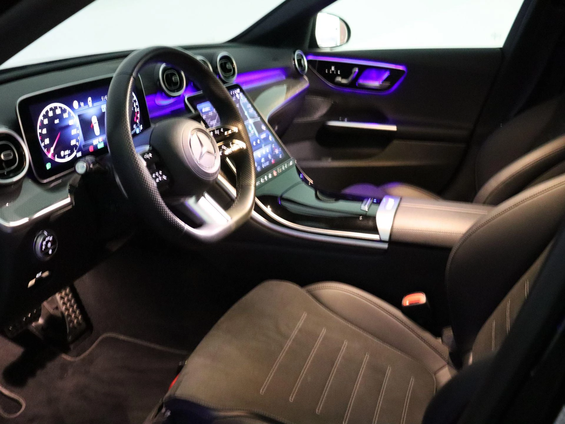 Mercedes-Benz C-Klasse 300 e AMG Line Berline + CARPLAY + LED + CAMERA + NIGHTPAKKET +