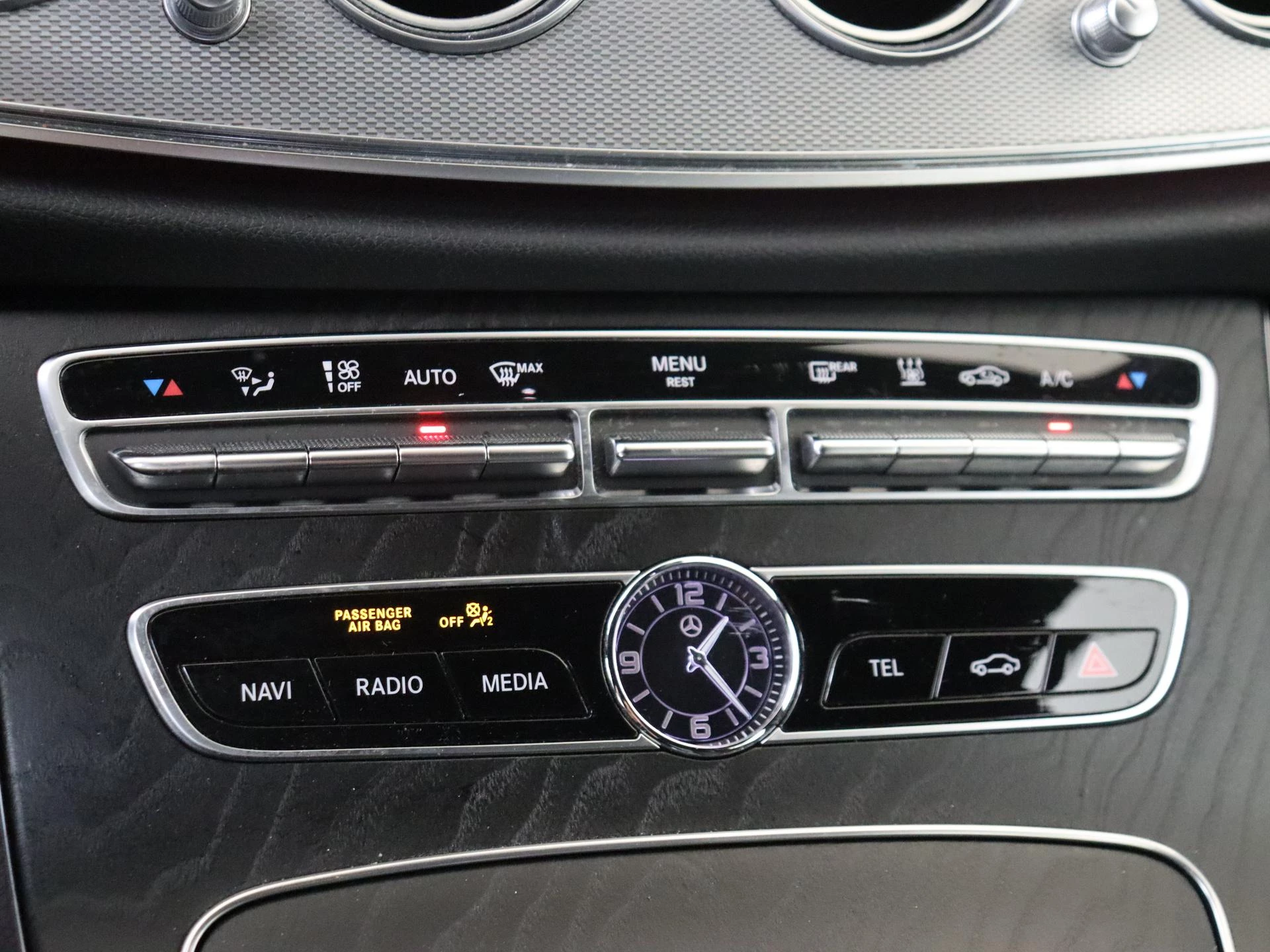 Mercedes-Benz-E-Klasse-image-19