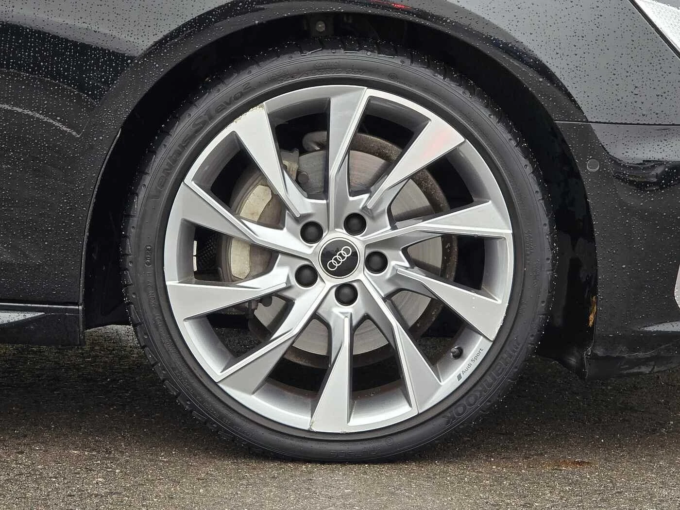 Audi-A4-image-4