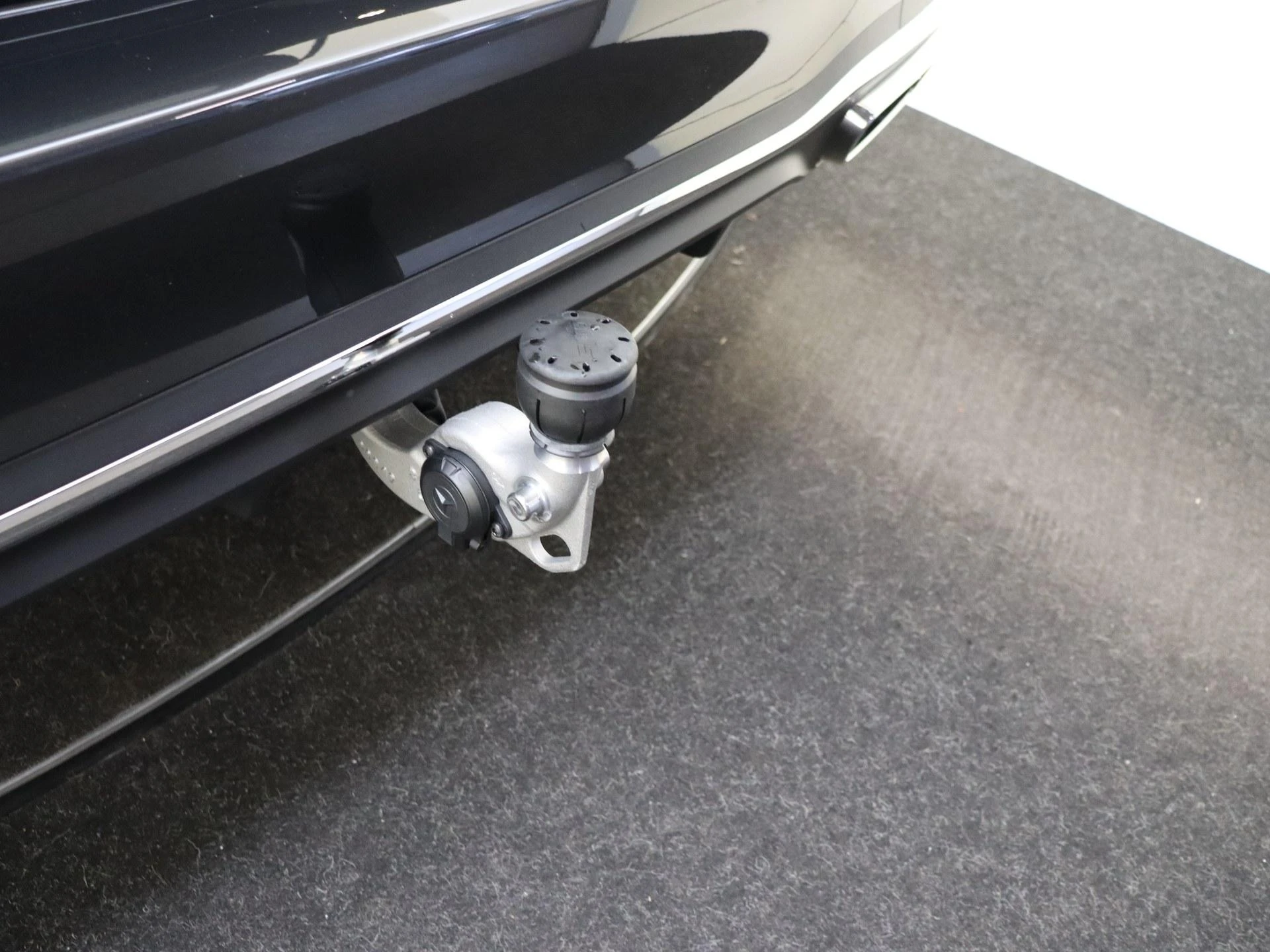Mercedes-Benz-C-Klasse-image-31