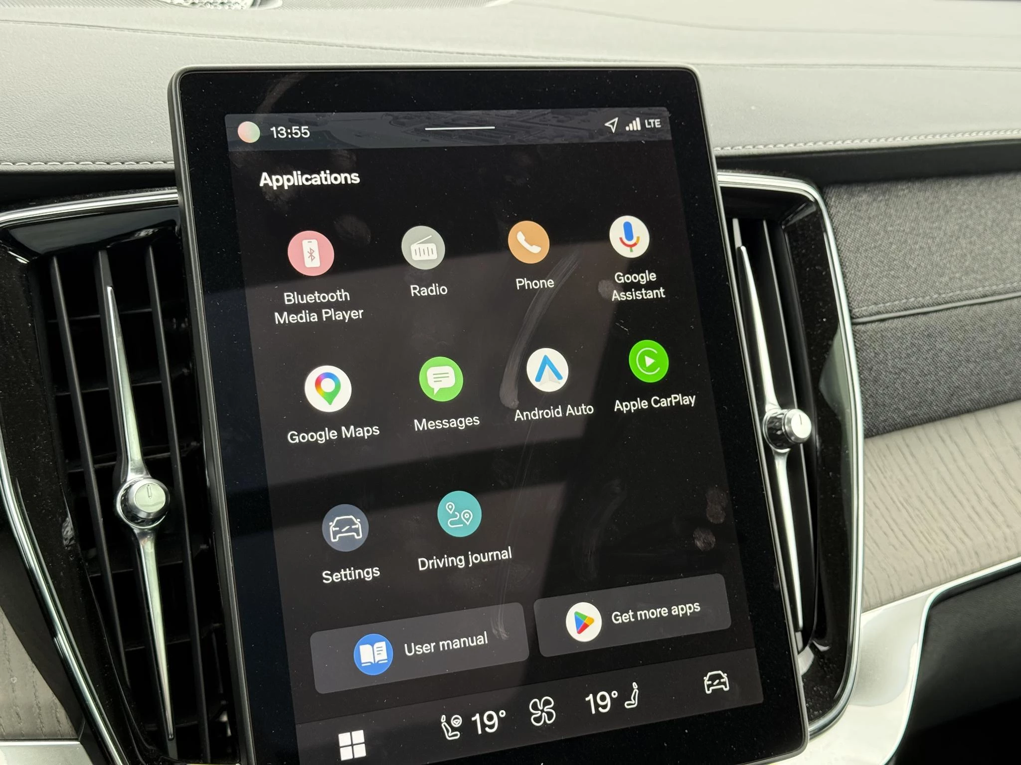 Volvo XC90 T8 Plug-in hybrid AWD Ultra Dark