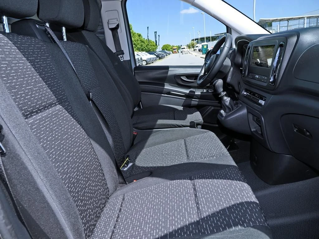 Mercedes-Benz-Vito 116-image-12