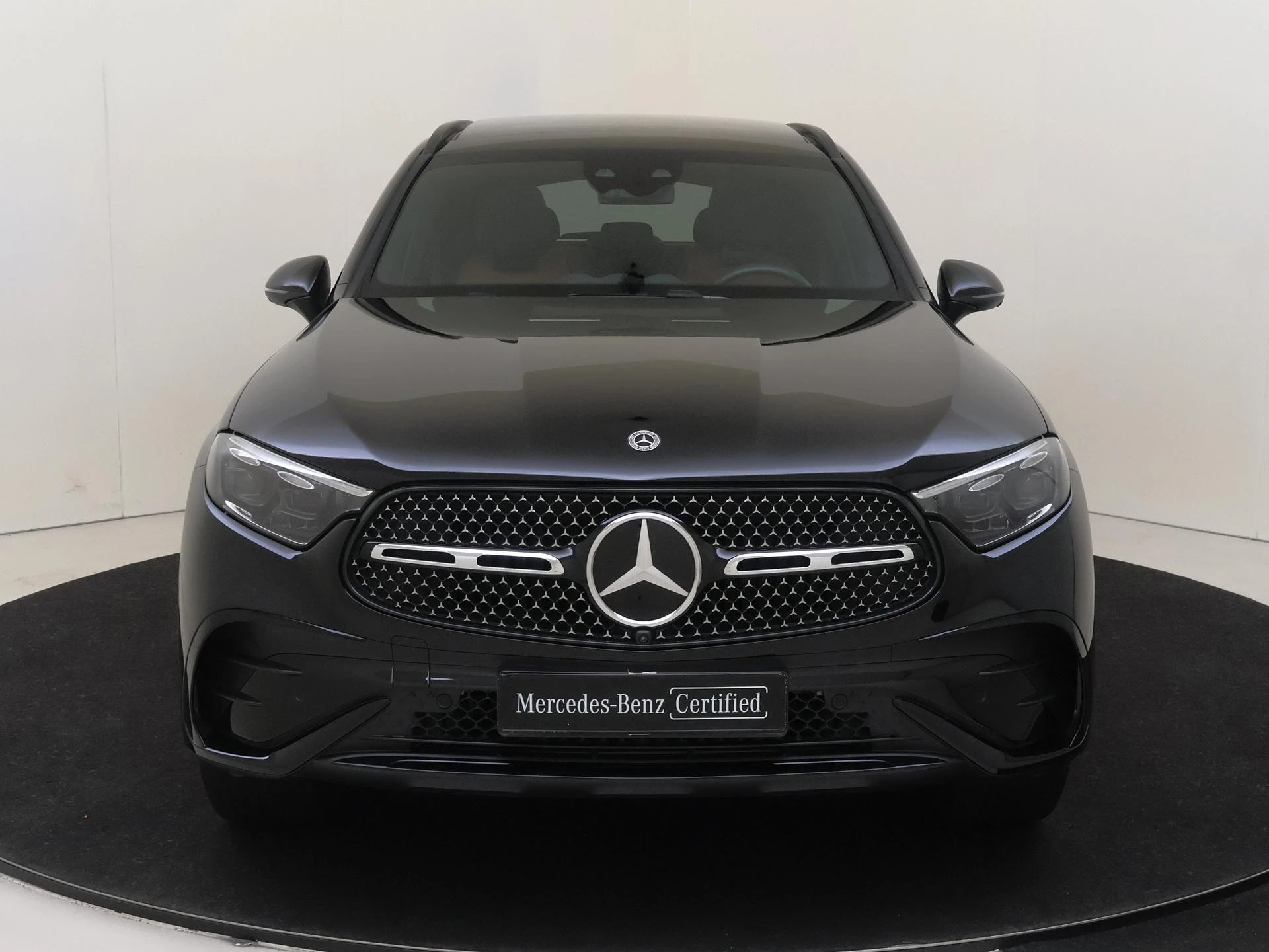 Mercedes-Benz-GLC-image-5