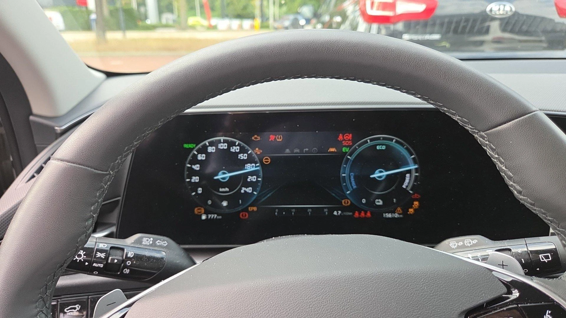 Kia-Niro-image-8