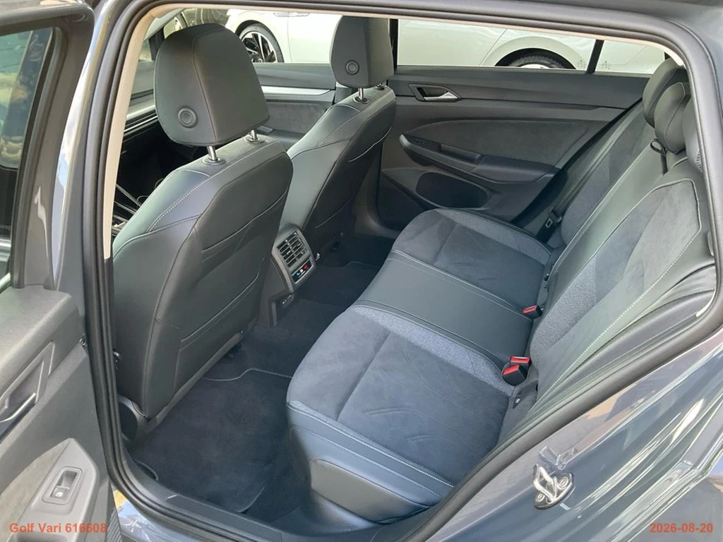 Volkswagen-Golf-image-3