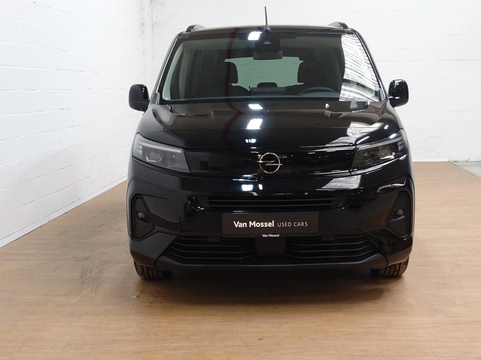 Opel Combo Life 1.5 Turbo D 130 MT6