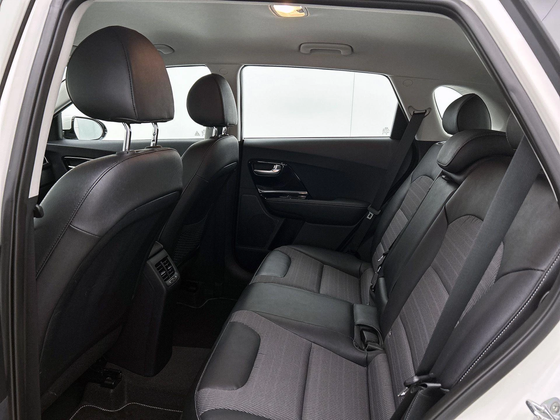 Kia Niro 1.6 GDi Hybrid DynamicLine