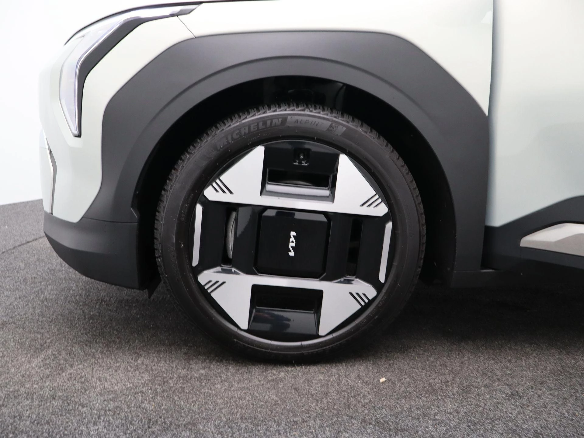 Kia-EV3-image-17
