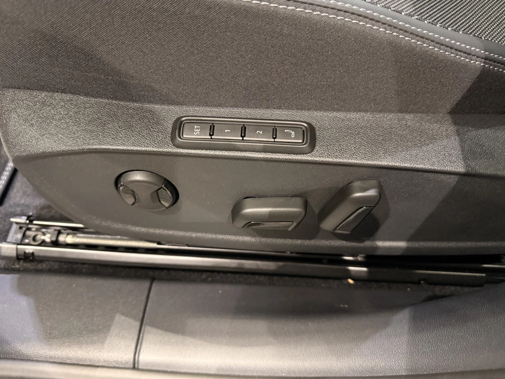 Ford-Explorer-image-16