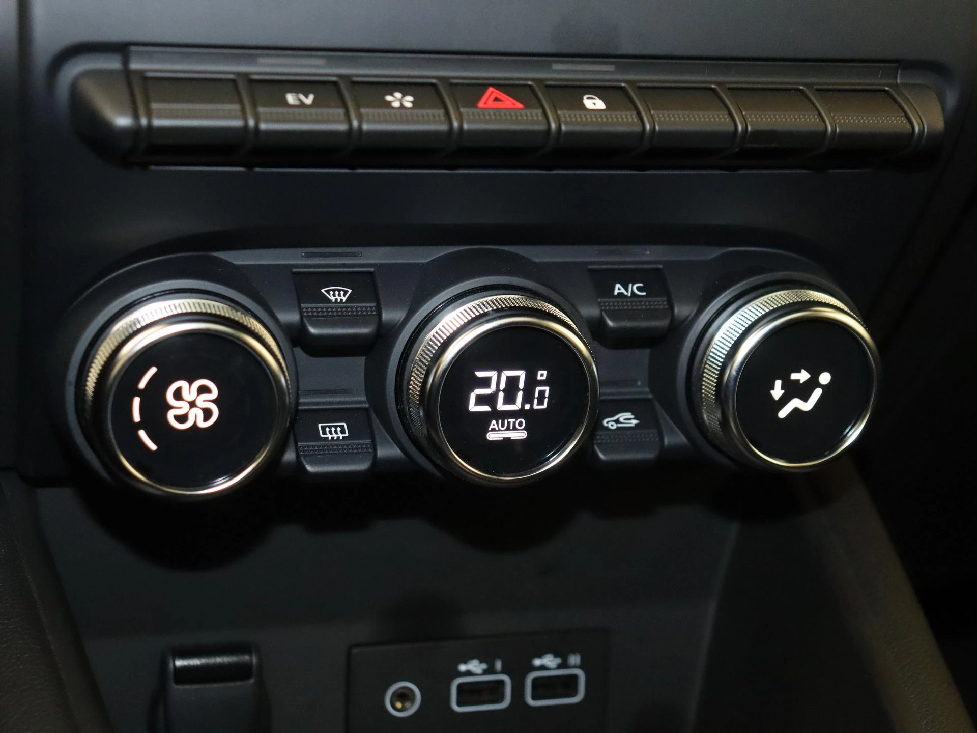 Renault-Captur-image-22