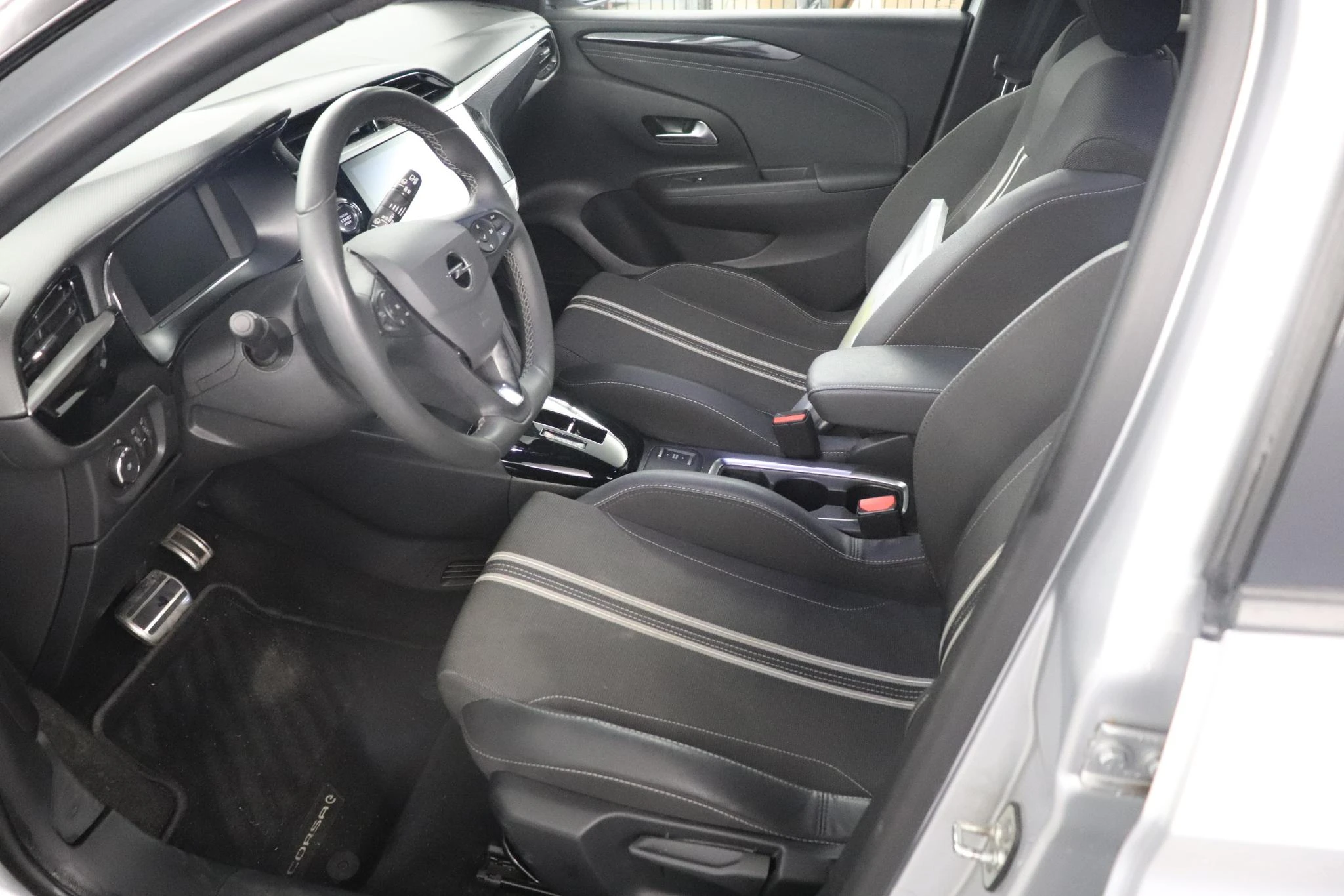 Opel-Corsa-image-8