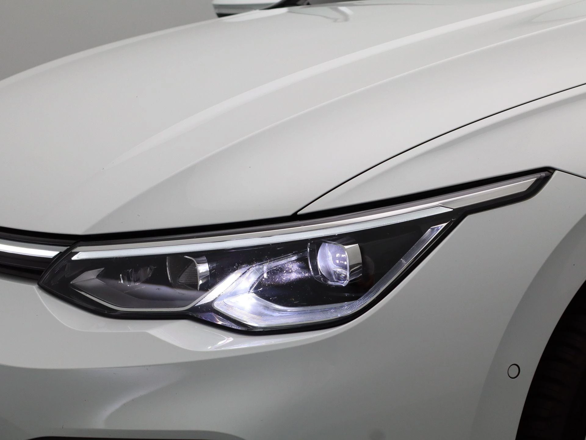 Volkswagen Golf Variant 1.5 eTSI R-Line Business