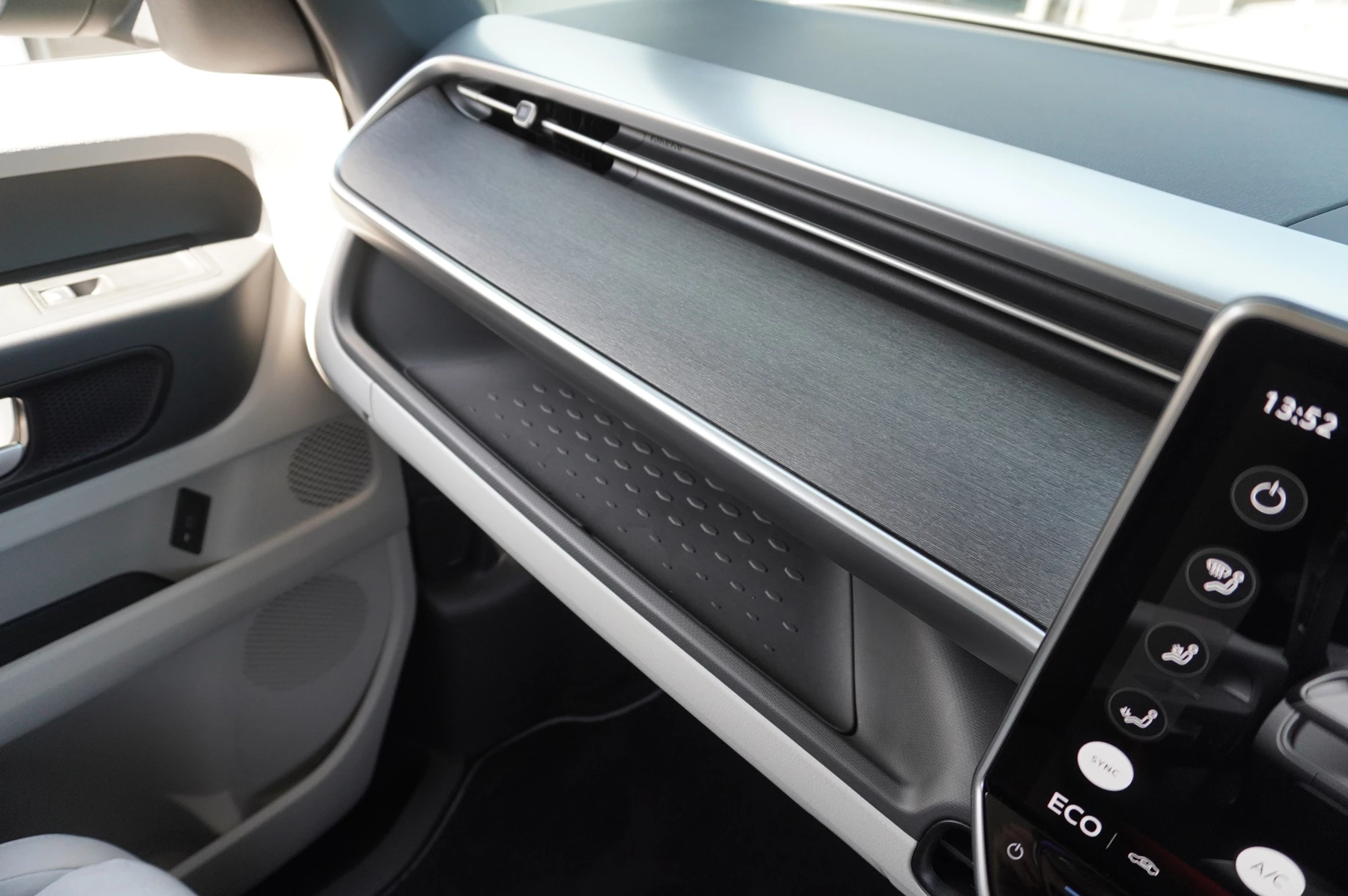 Volkswagen-ID. Buzz-image-49