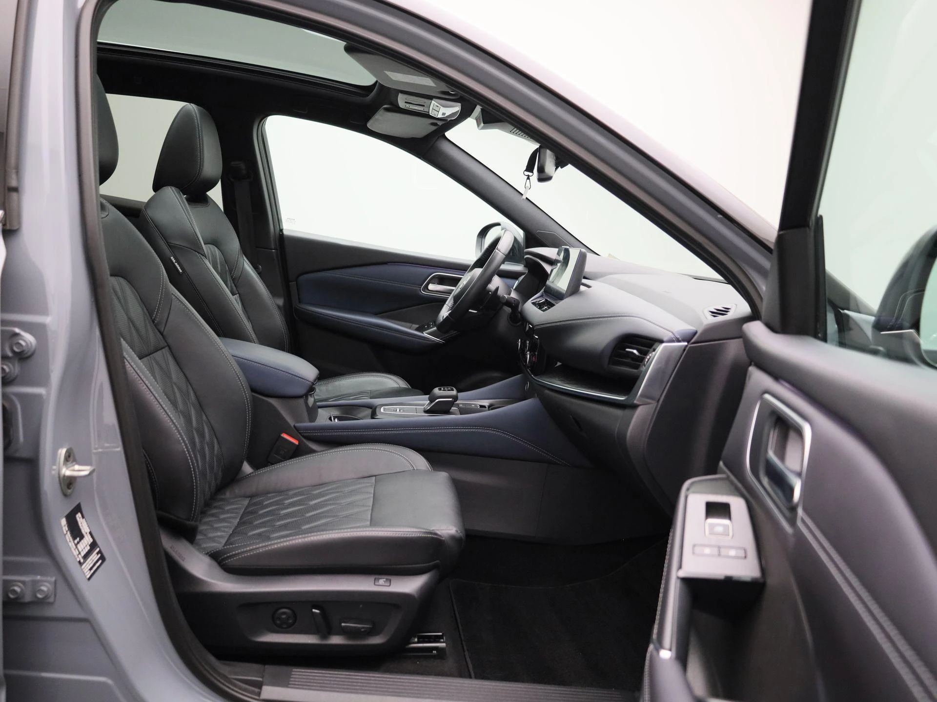 Nissan-QASHQAI-image-38