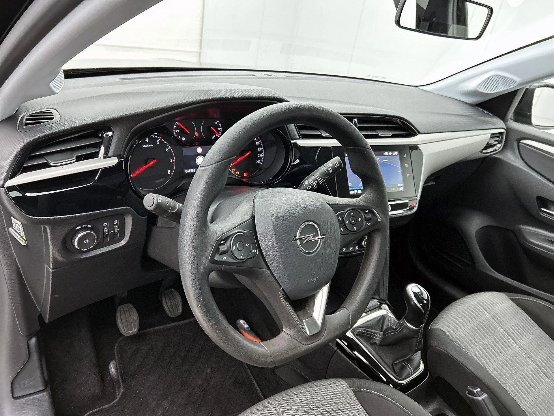 Opel-Corsa-image-7