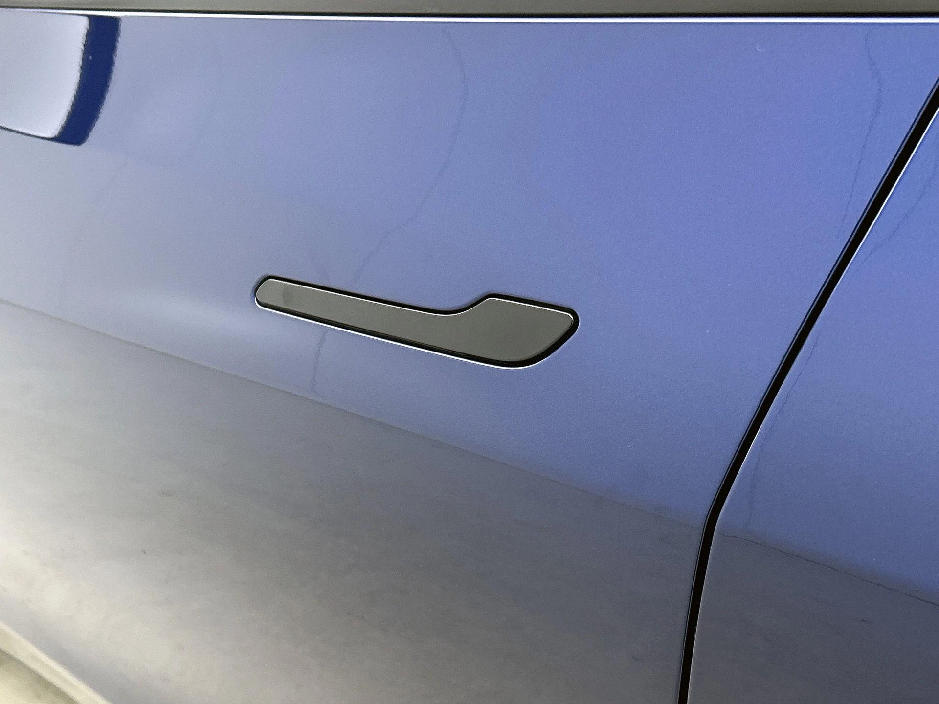 Tesla-Model Y-image-18